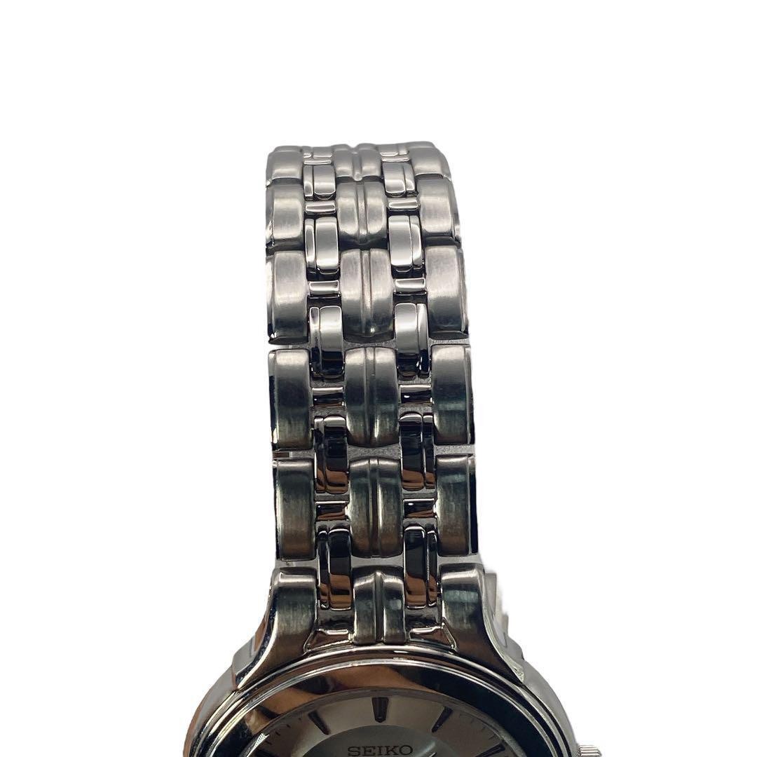 SEIKO 1046 Silver Shell Round Women Watch