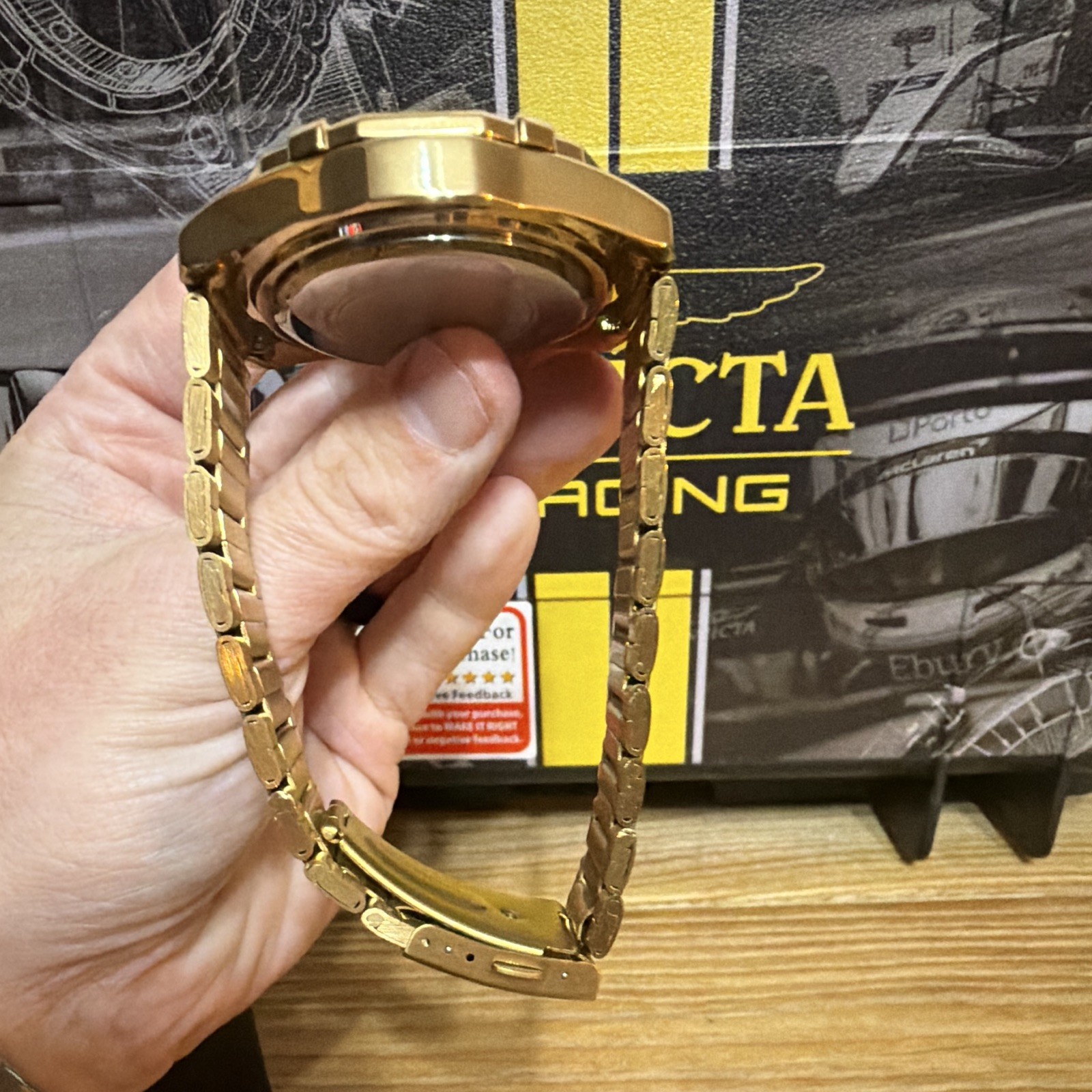 Invicta diver meridian Men’s Quartz Black Dial Gold Tone Metal Bracelet 30m WR