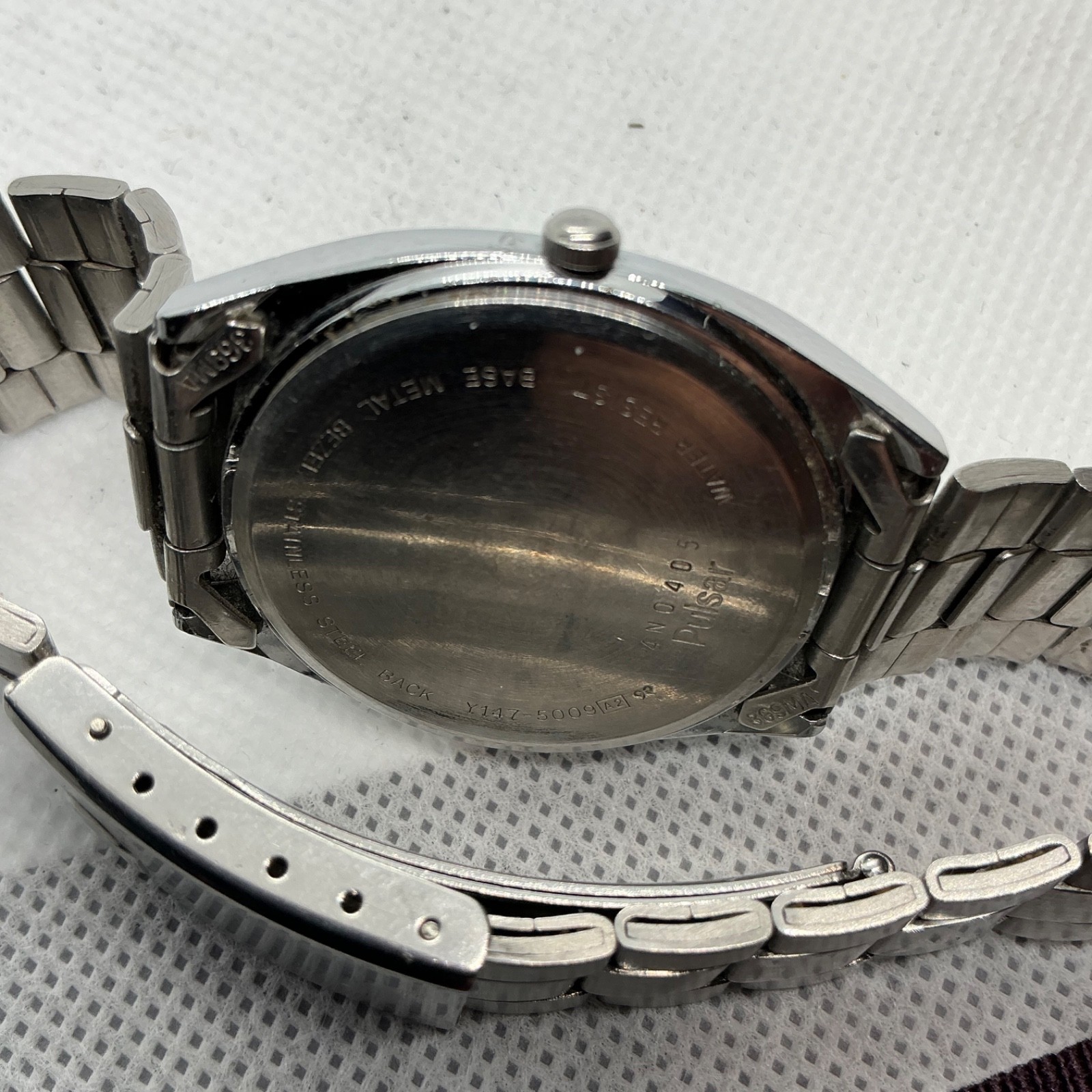 Vintage Pulsar by Seiko32MM Y147-5009 Fits 8 Wrist NEW BATTERY RUNS PERFECTLY