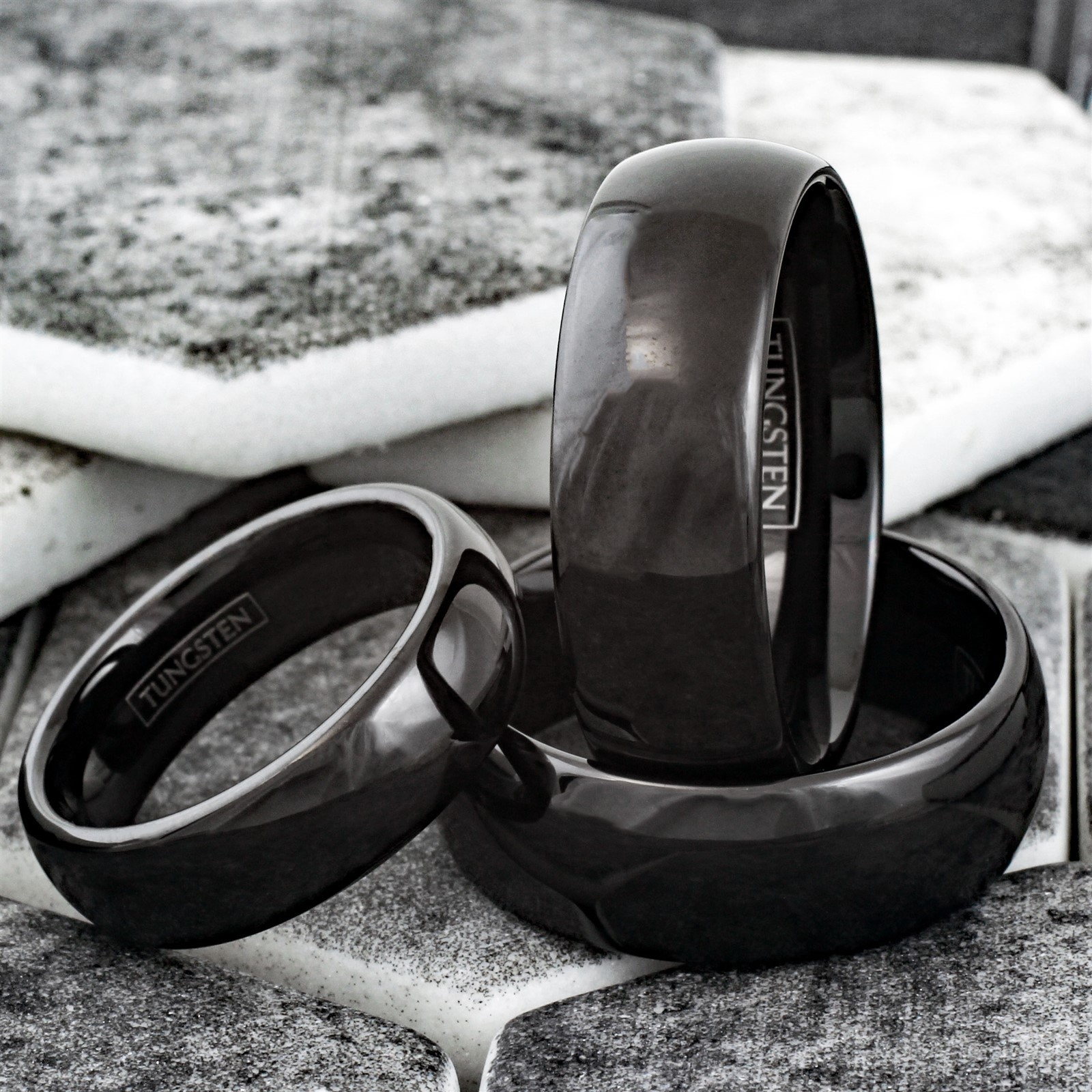 6/8mm Tungsten Carbide Polished Black Plain Domed Comfort Fit Wedding Band Ring