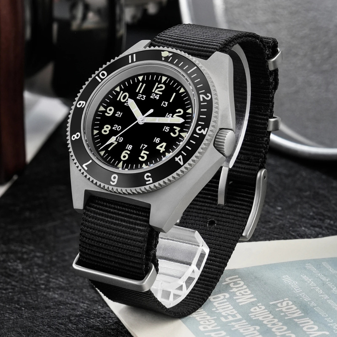 Watchdives WD1972 Quartz Watch VH31 Sweep Movement Sapphire 20Bar Waterproof