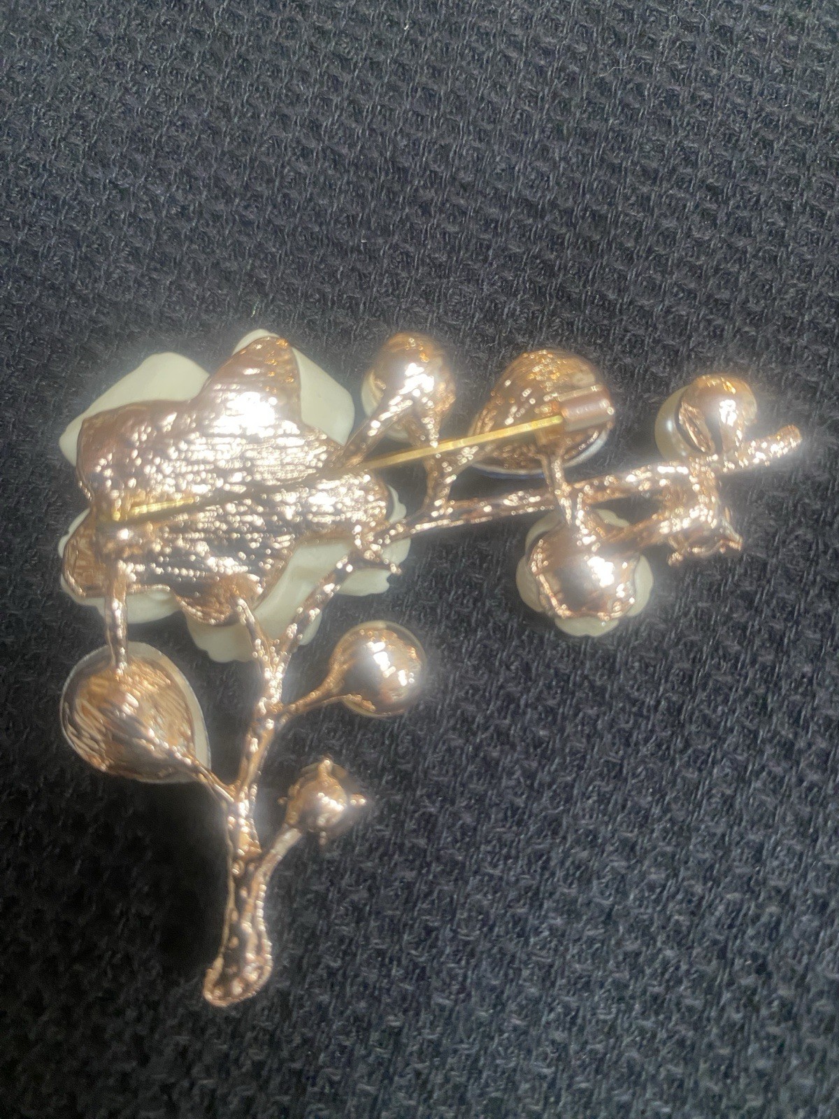 Gold Tone Flower Branch Brooch Pin Faux Pearl White & Blue Crystal 2.5” NWB