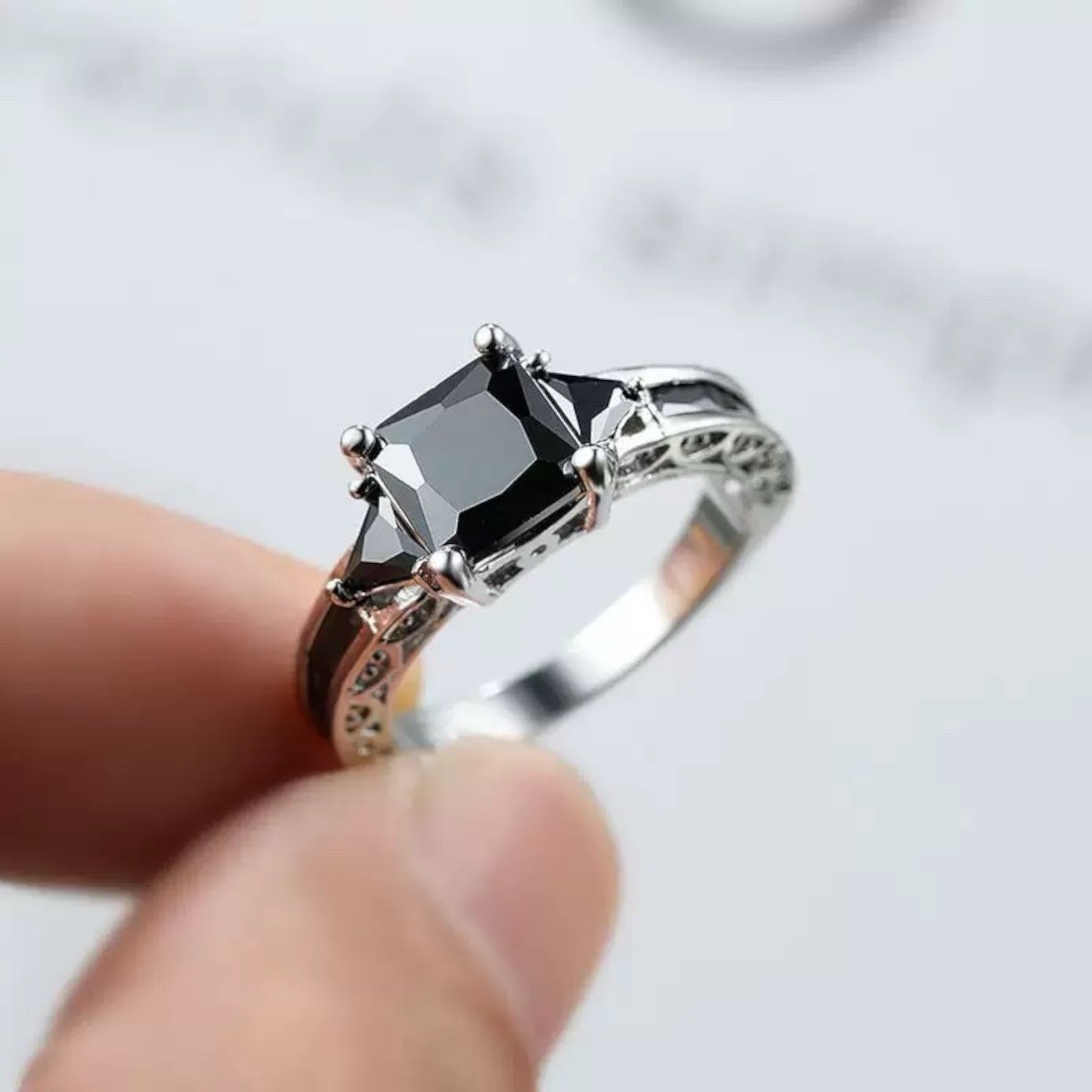 Fashion 925 Silver Ring Women Jewelry Cubic Zircon Wedding Ring Size 6-11. A85