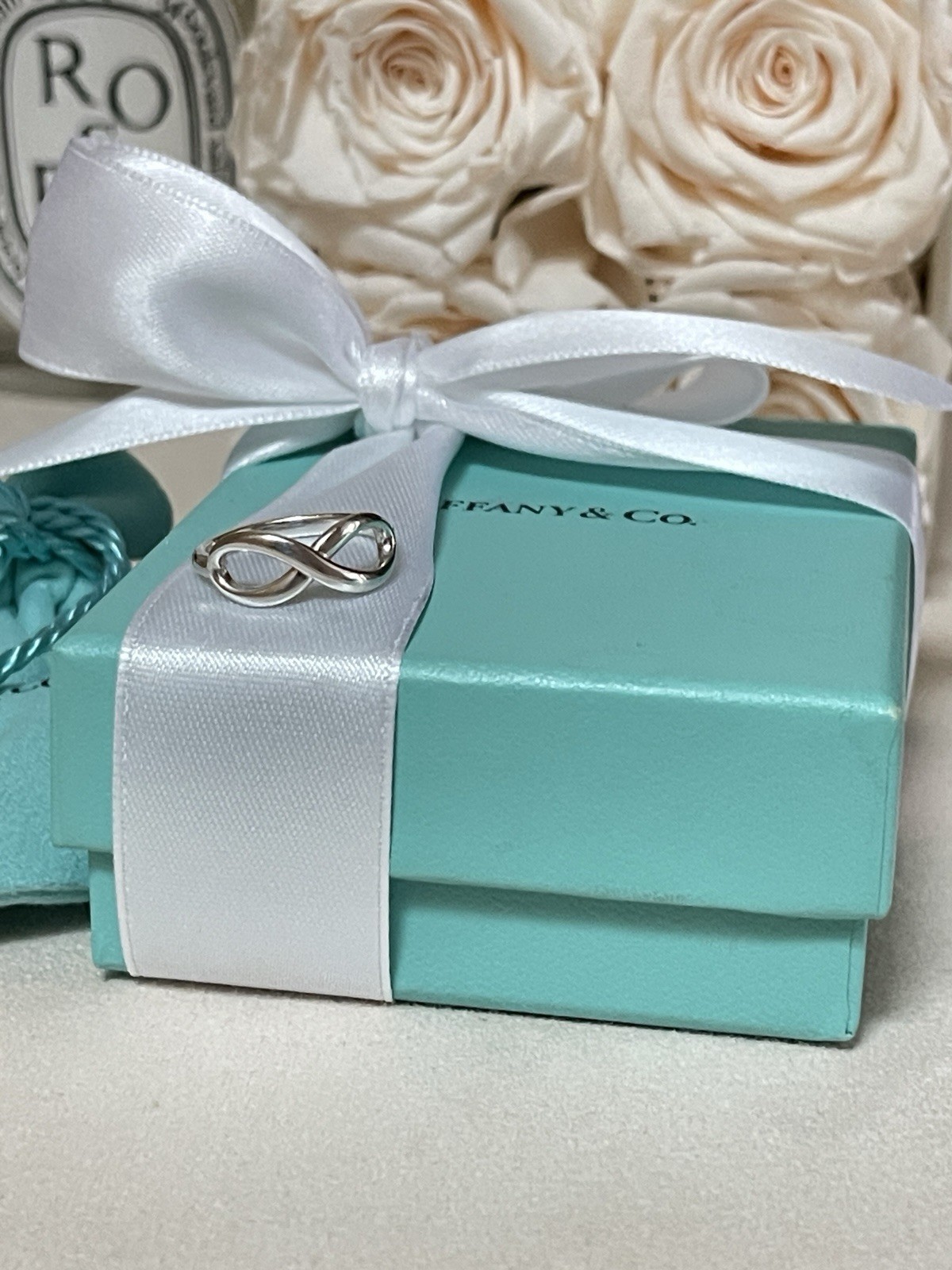 Tiffany & Co. Infinity Silver Ring size 5.5 $415 in Tiffany Blue Box
