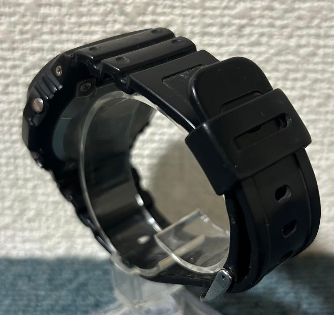 CASIO G-SHOCK GW-M5610-1B Tough Solar Multi-Band 6 Negative Display Men’s Watch