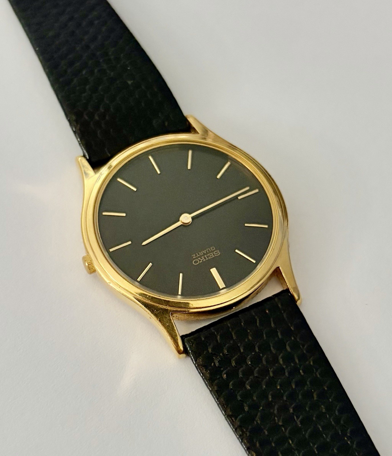 Vintage Seiko Ultra-Thin 7N00-7001 Men’s Dress Watch w/ Original Band NICE 32mm