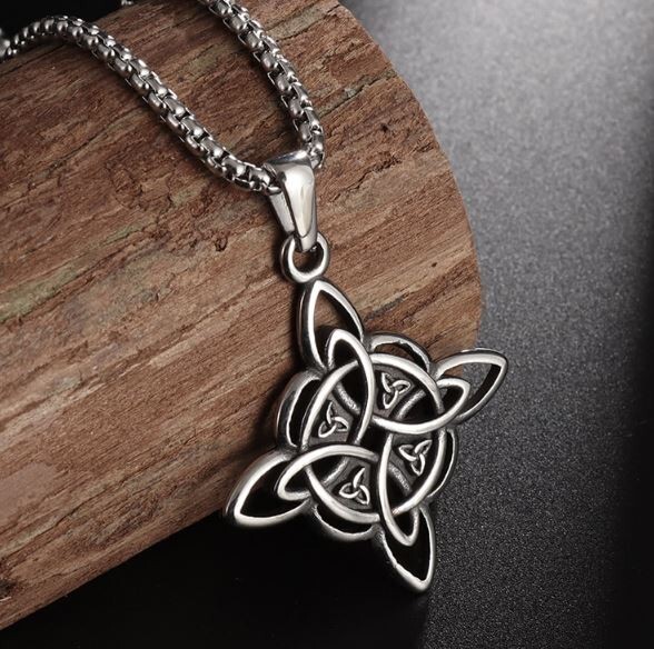 New Silver Witch’s Irish Protection Triquetra Trinity Knot Pendant Necklace