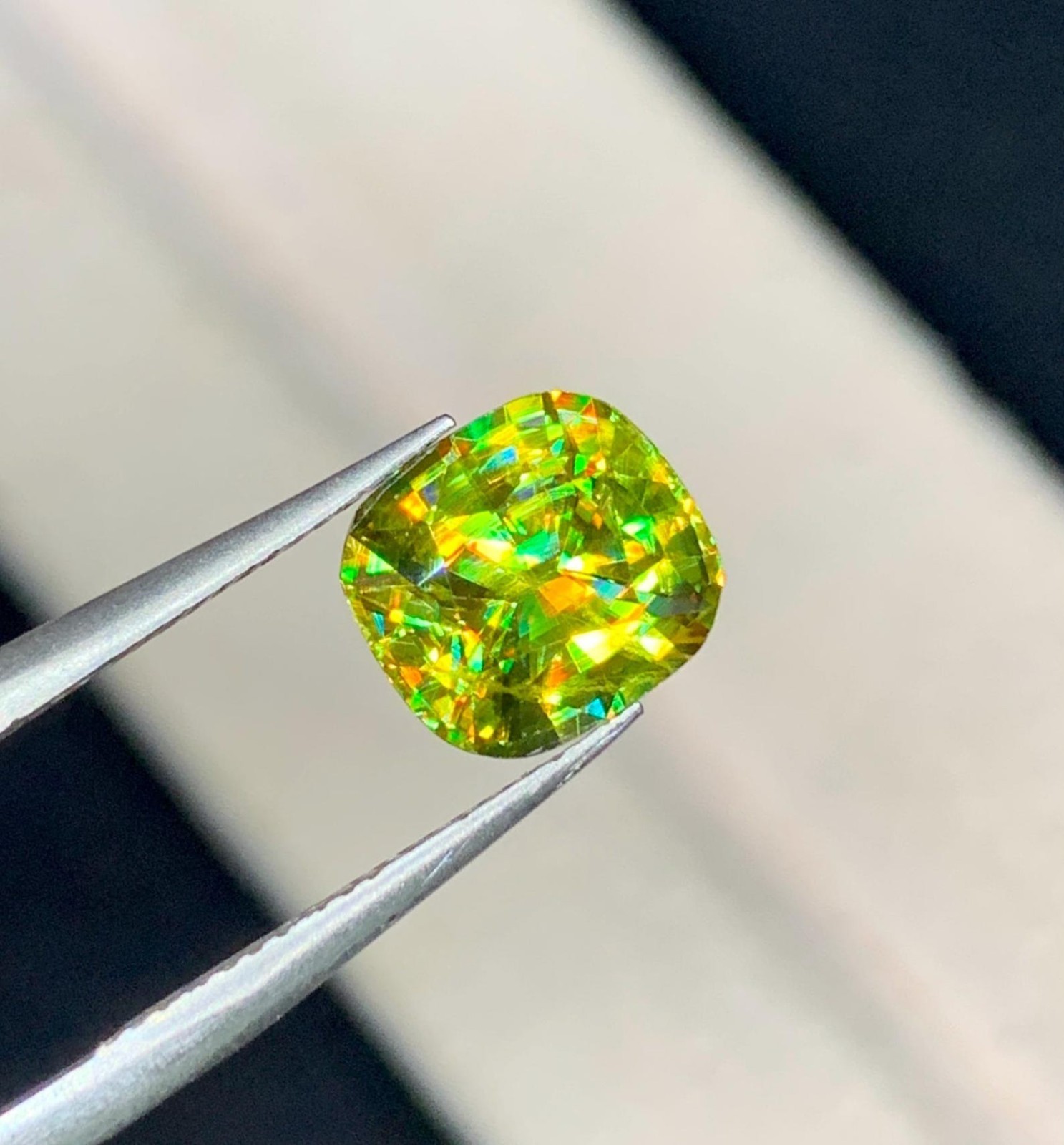 4.95 Ct Natural Full Fire Sphene Titanite Cushion Cut Loose Gemstone For Jewelry