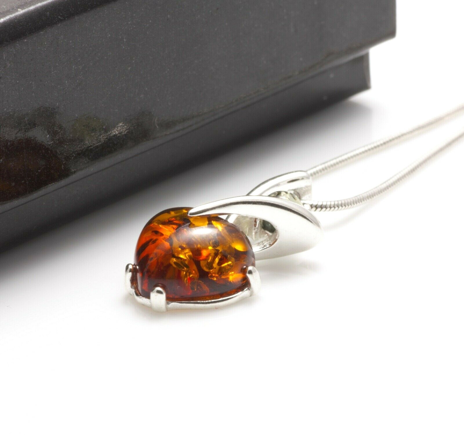 Natural Baltic Amber Sterling Silver 925 Heart Pendant Necklace Gift Jewellery