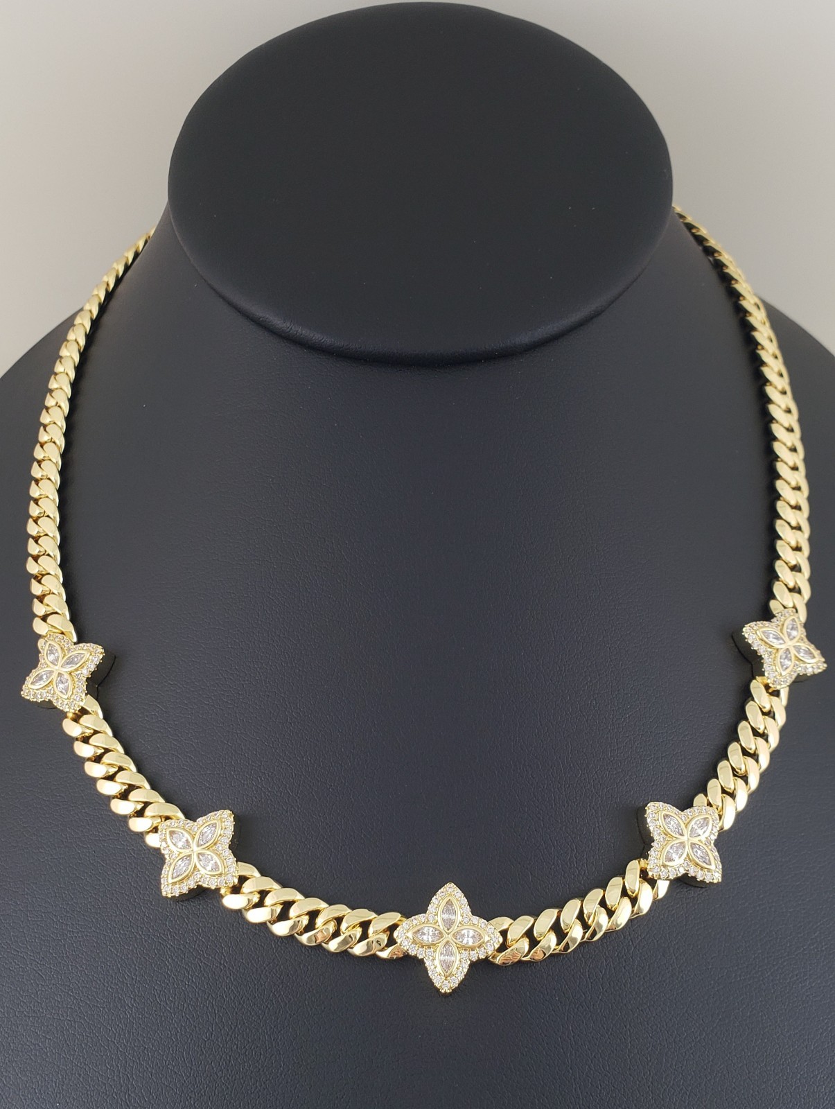 14K Gold Plated Cz Clover Flower Cuban Choker Chain Necklace And Bracelet Set