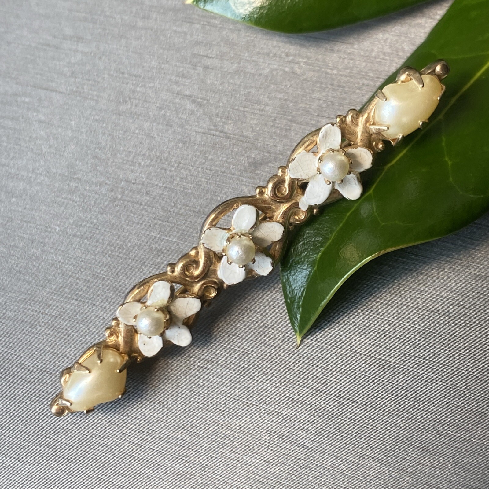 Vintage Pearl Bar Brooch Estate Fine Jewelry Pre-owned Sterling Silver Vermeil