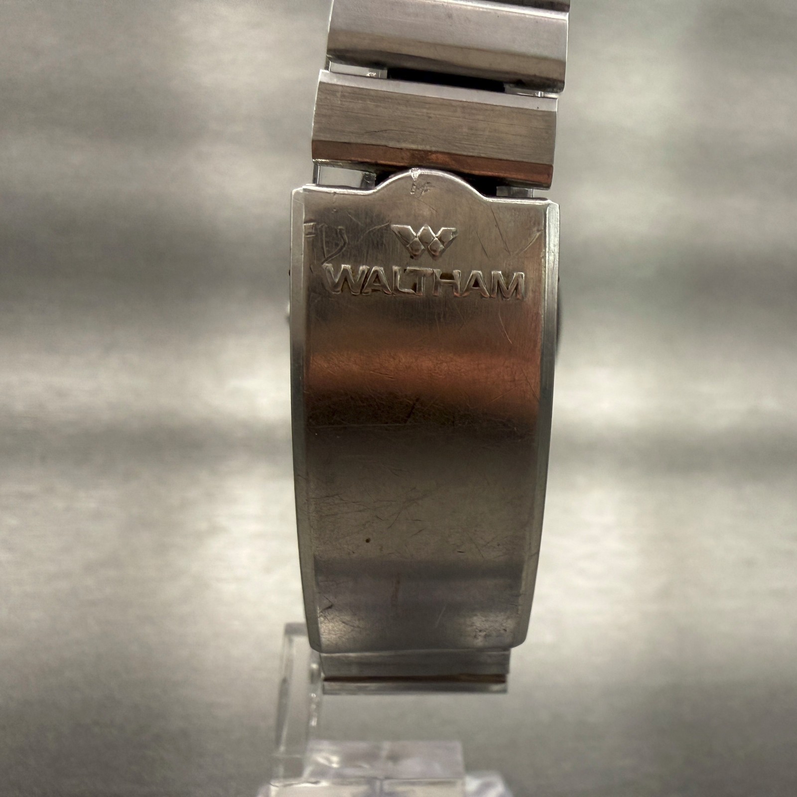 Seiko Pulsar Watch Men 33mm Silver Dial Silver Tone Date Y147-5009 New Battery