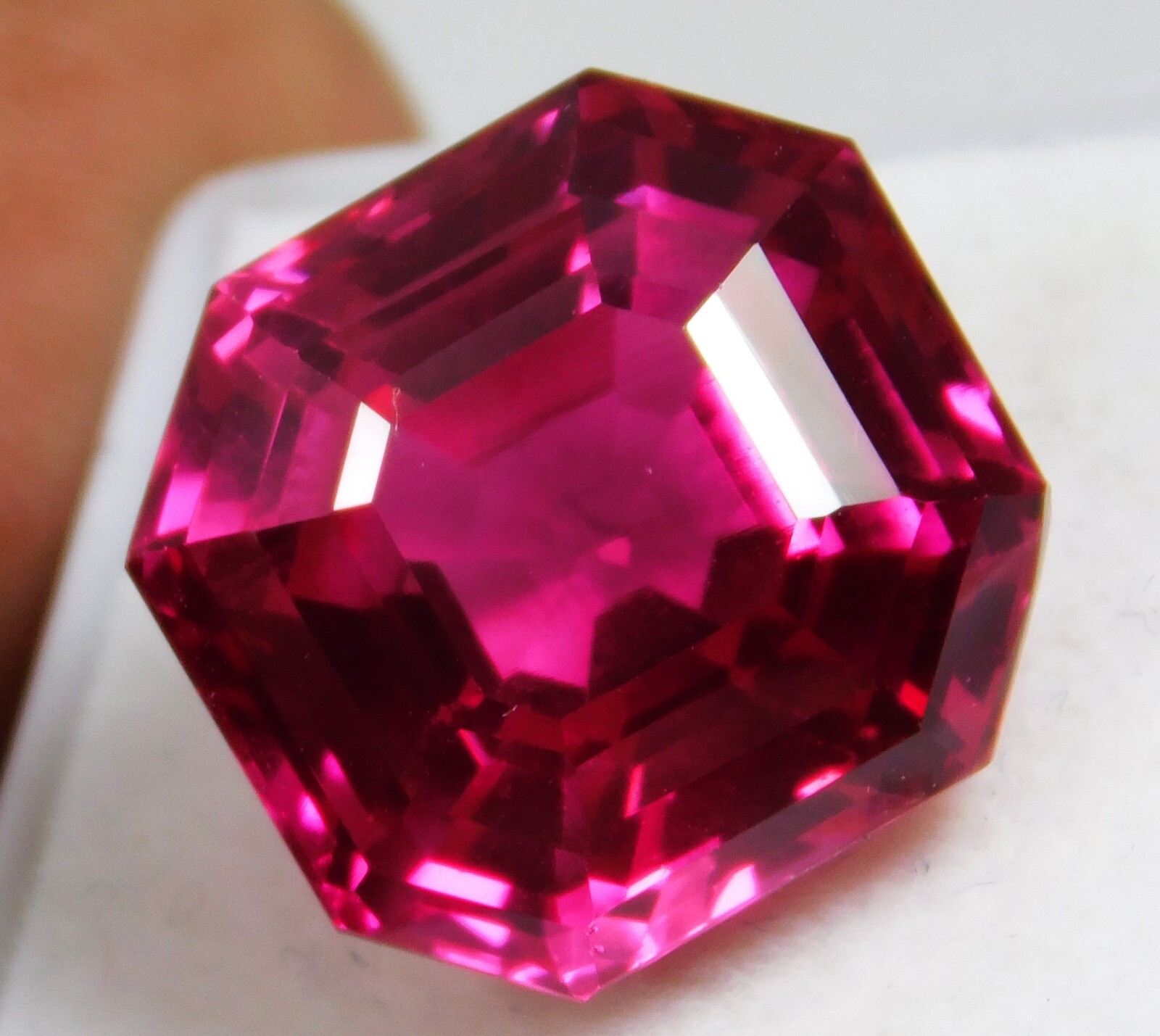 Certified BURMESE Ruby 21.30 Ct Natural Untreated FLAWLESS Radiant Cut Gemstone