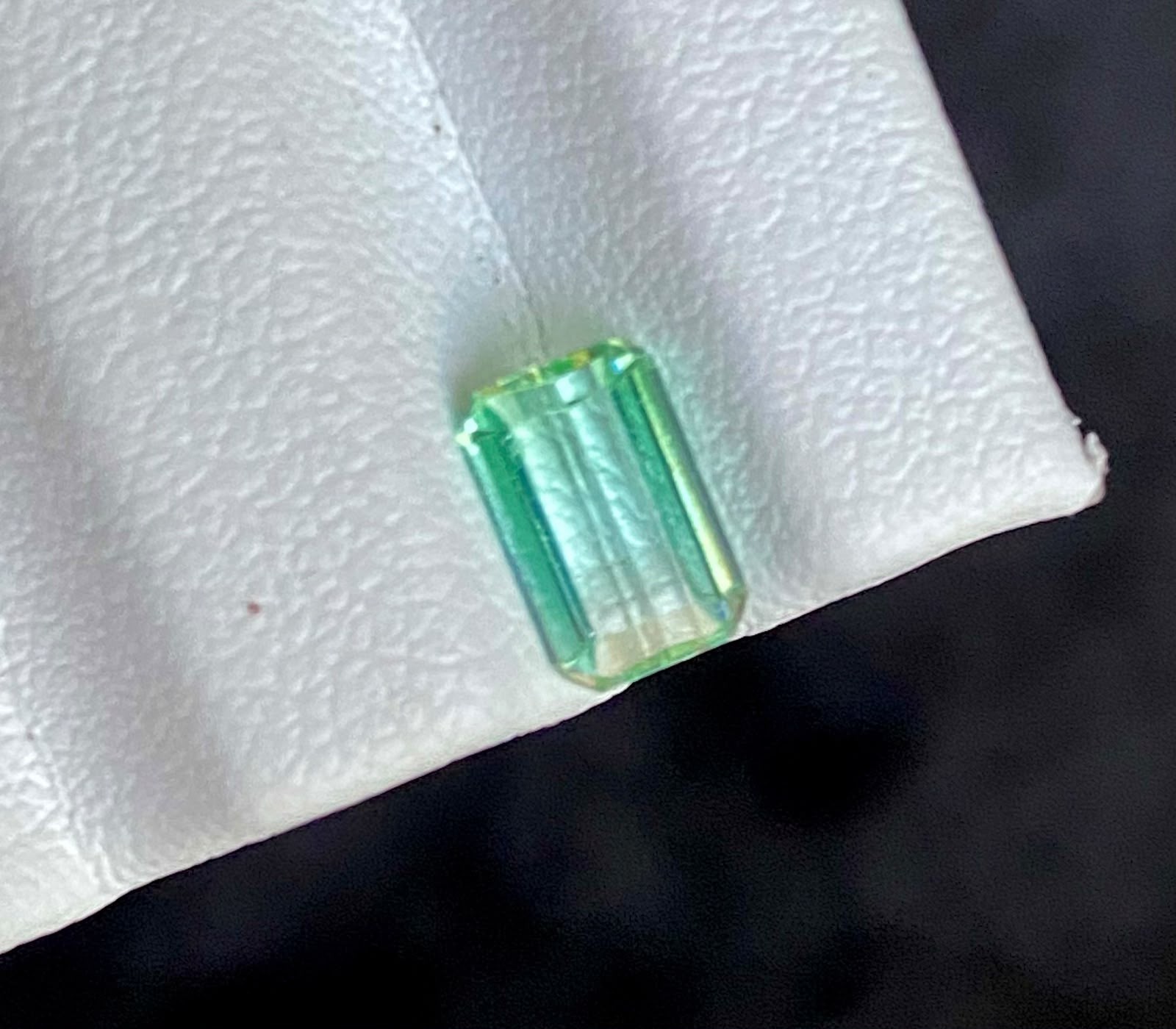1.20 Carats Eye Clean Natural Tourmaline Losse Gemstone Afghanistan.
