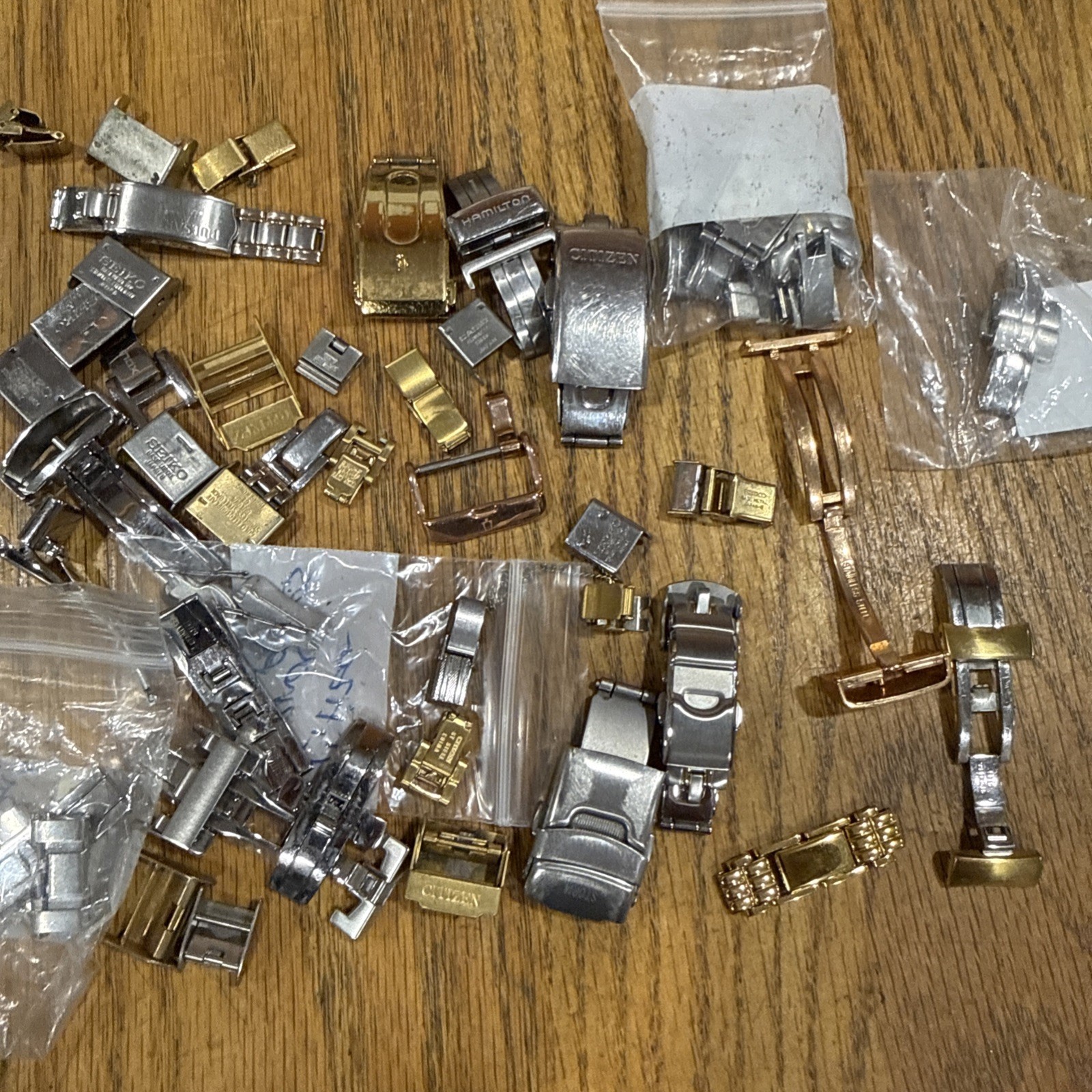 3 Vintage Watches And Huge Watch Band Repair Lot, See Description And Photos