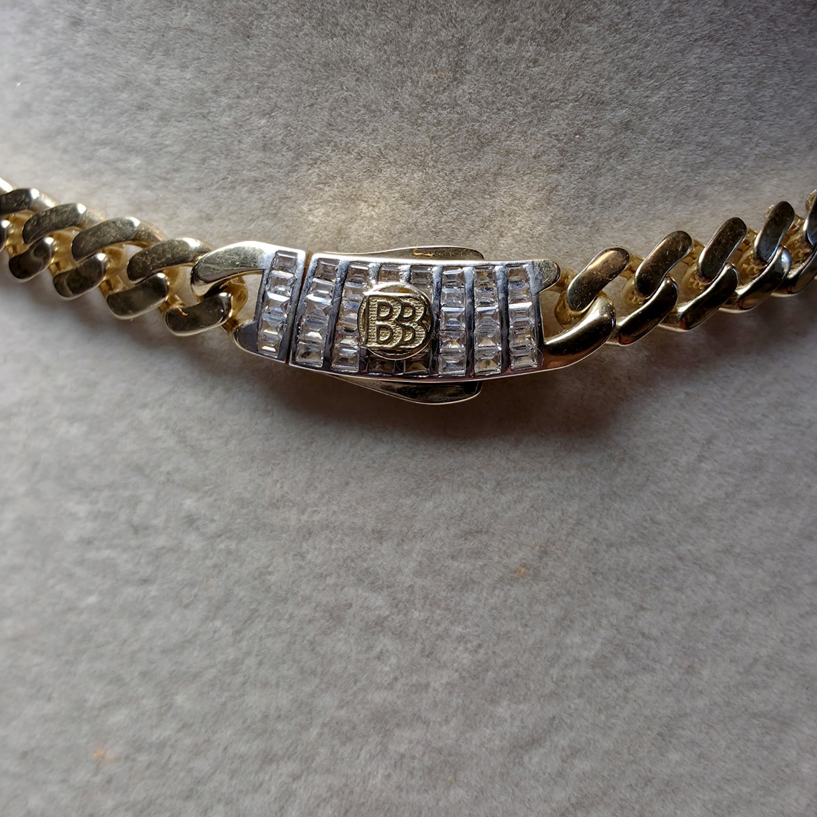 10K Solid Yellow Gold 6.1mm Monaco Cuban Chain (22″) w/Iced-Out Coffin Lock