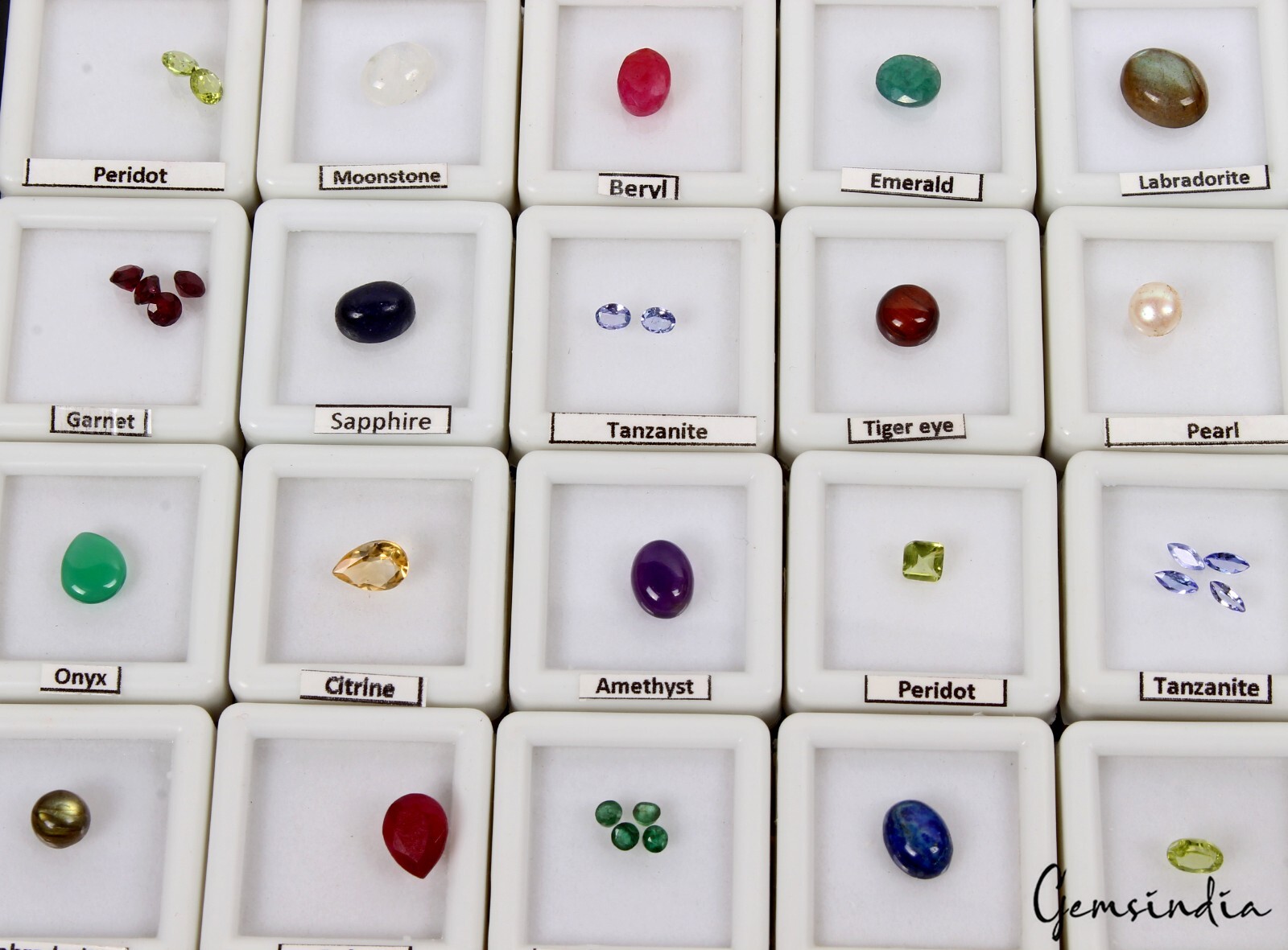 31 Pcs Estate Genuine Semi Precious Loose Mix Cut Multi Gemstones Lot Collection