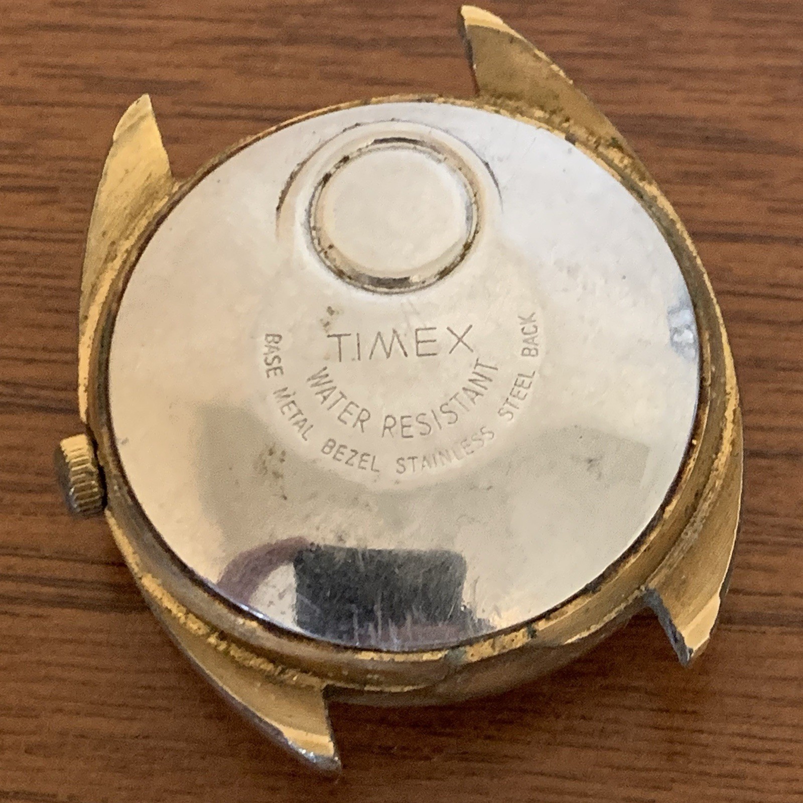Vintage Timex Electronic UFO Mens Gold Tone Watch for Parts / Repair – 42mm Case