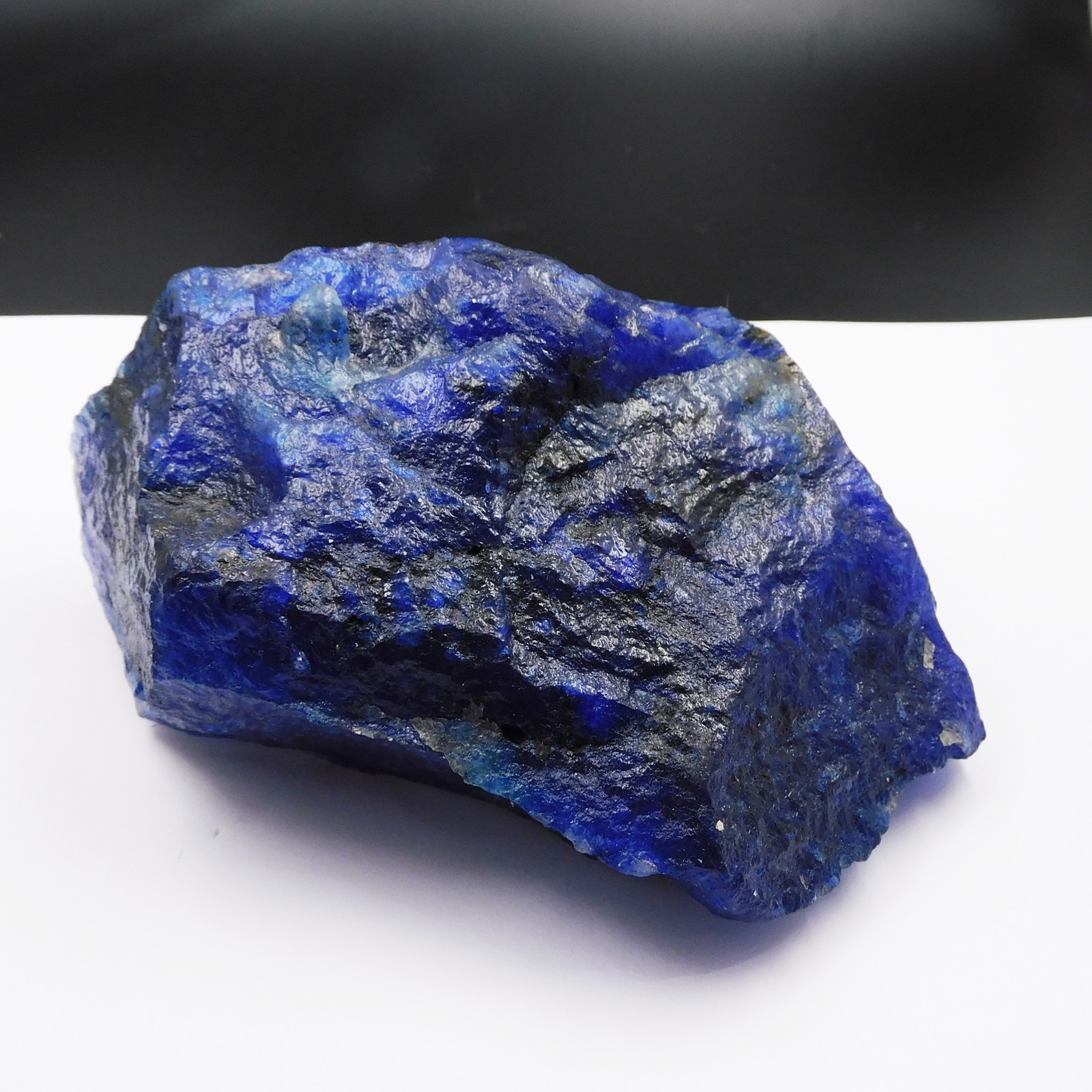 126.40 Ct Natural Blue Sapphire Uncut Raw Rough CERTIFIED Loose Gemstone