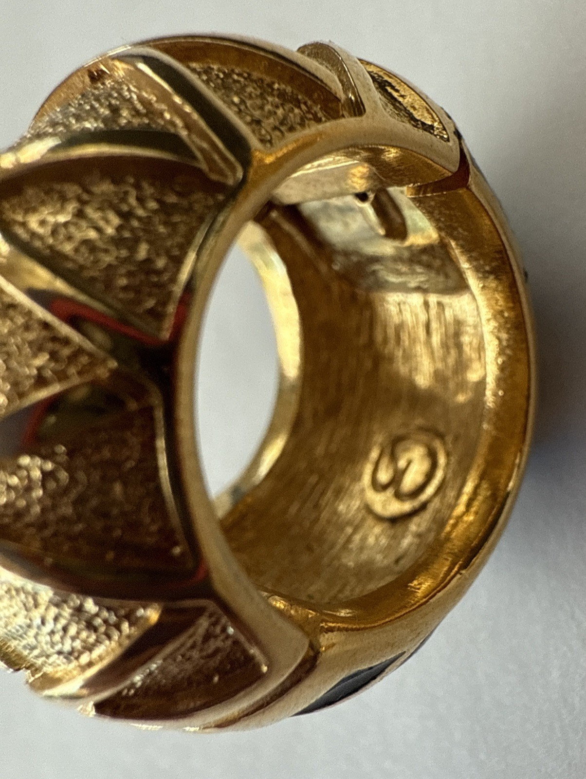 Vintage St John Hinged Enamel Hoop Earrings Gold Tone None Pierced