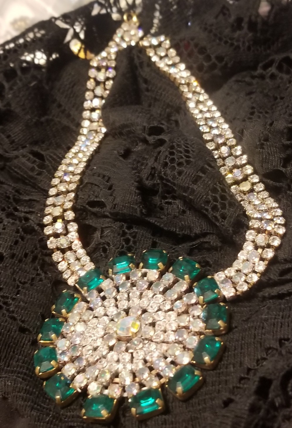 Bijoux M.G. Czech Republic 1940-1950 Antique Necklace,16″, 3″Crystal Medallion