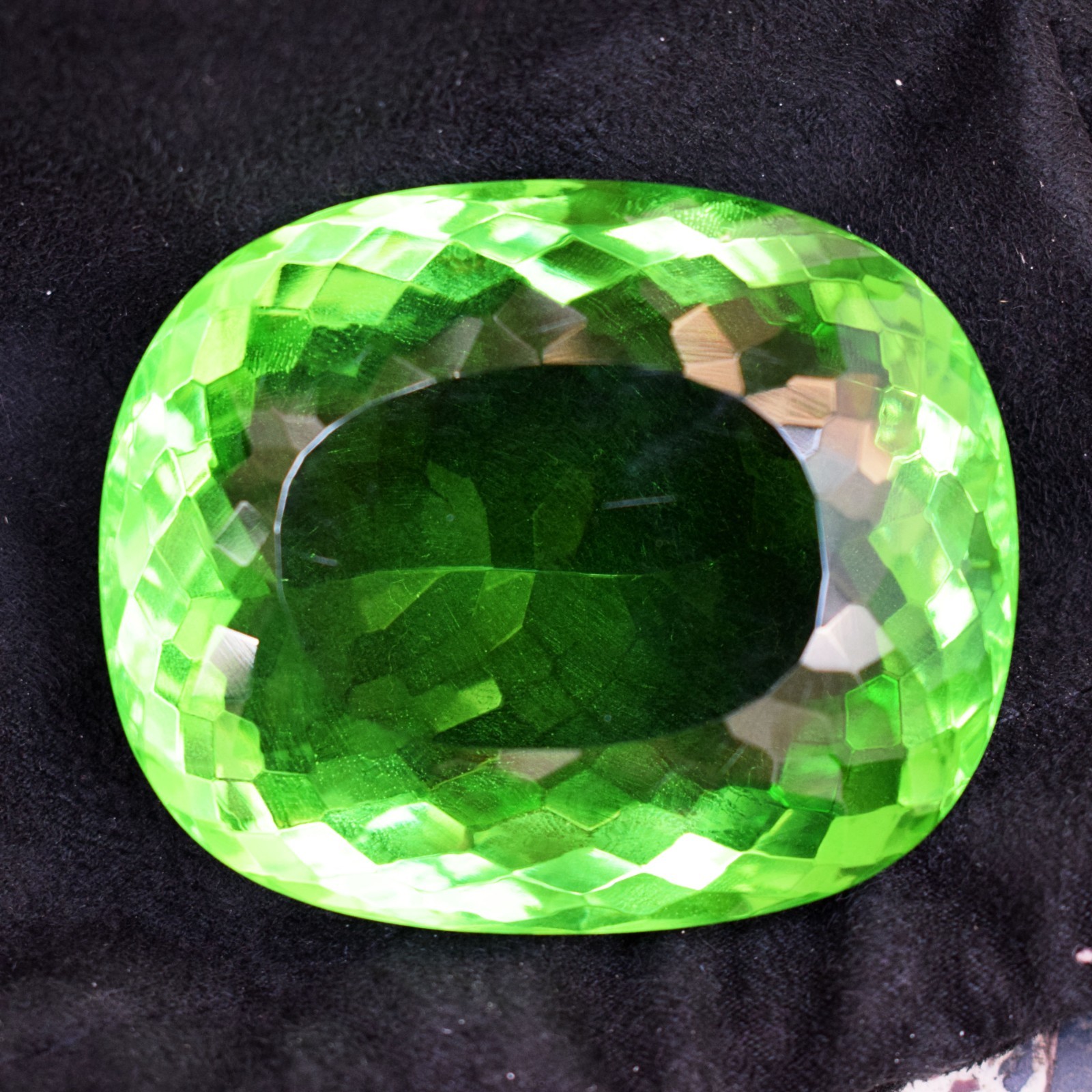 718.50 CT Flawless Green Peridot Cushion Cut Certified Rare Size Loose Gemstone