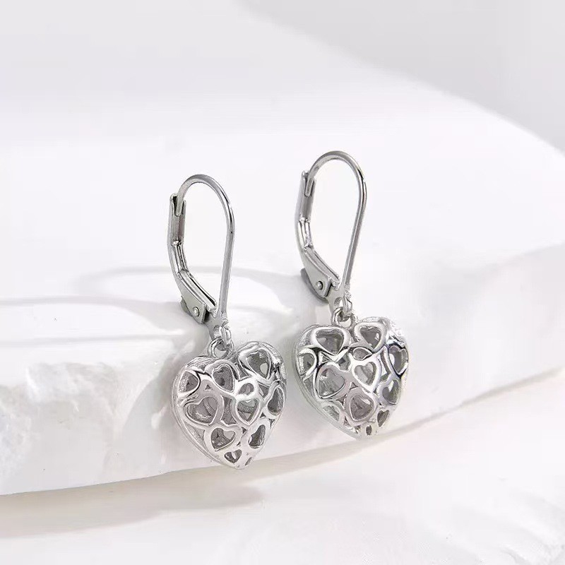 Fashion Silver Plated Alloy Hollow Lace Heart-shaped Drop Dangle Earrings Snap