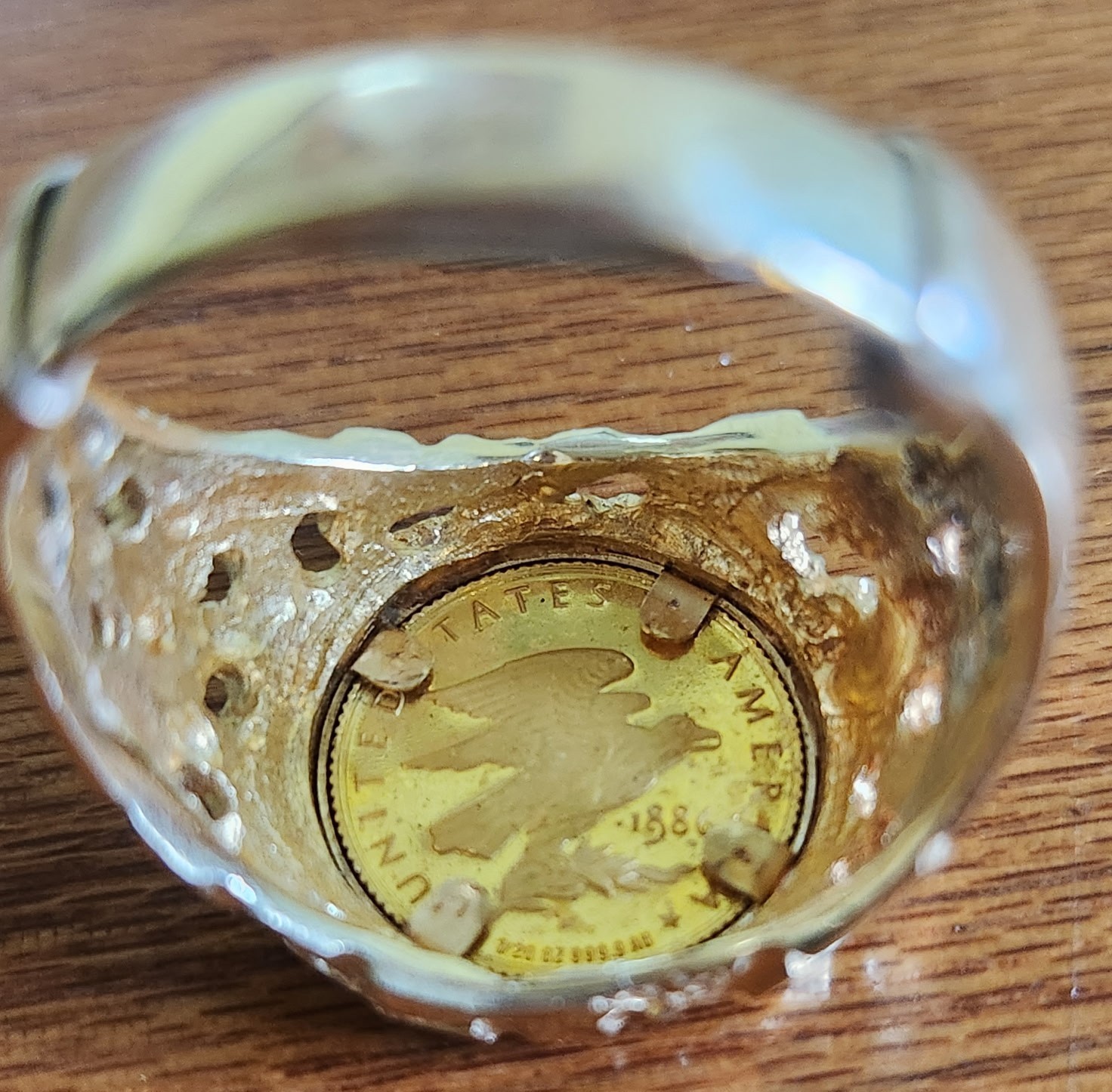 Vintage 1986 Men’s Solid 14K Gold Nugget Ring with Gold Statue of Liberty Coin