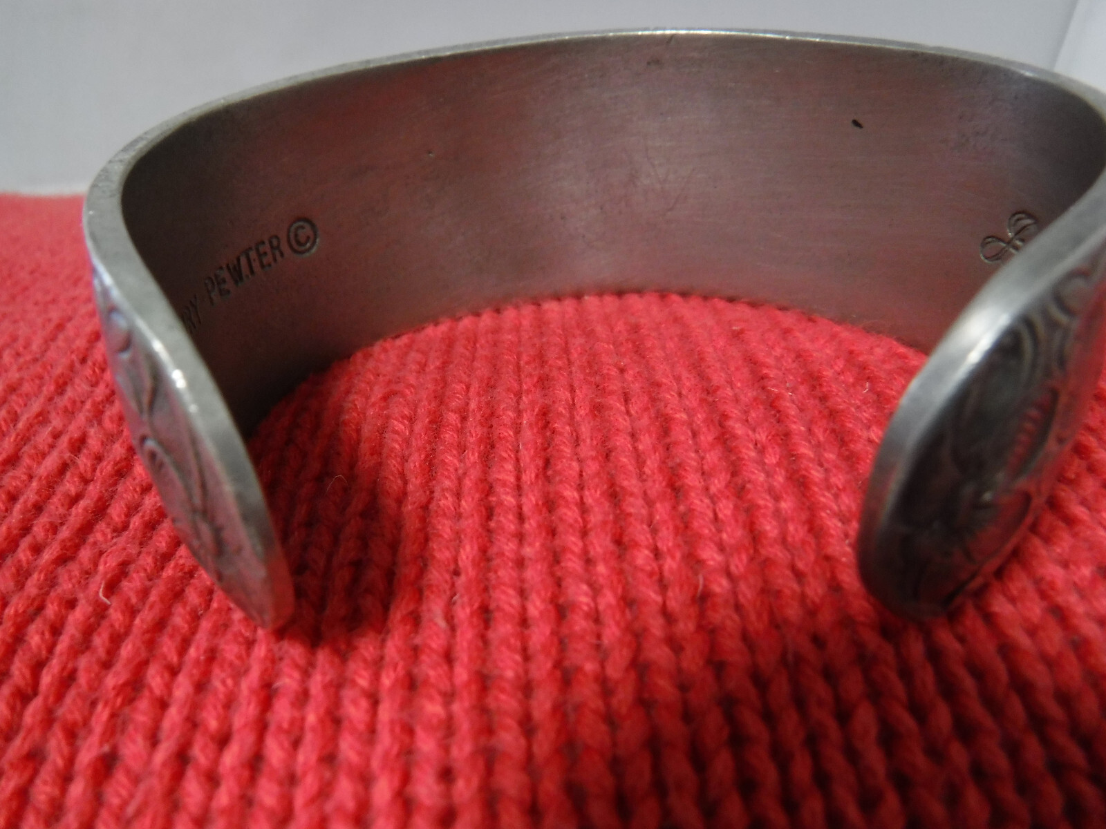 Salisbury Pewter July Larkspur Flower of the Month Etched Cuff Bracelet 1 Inch