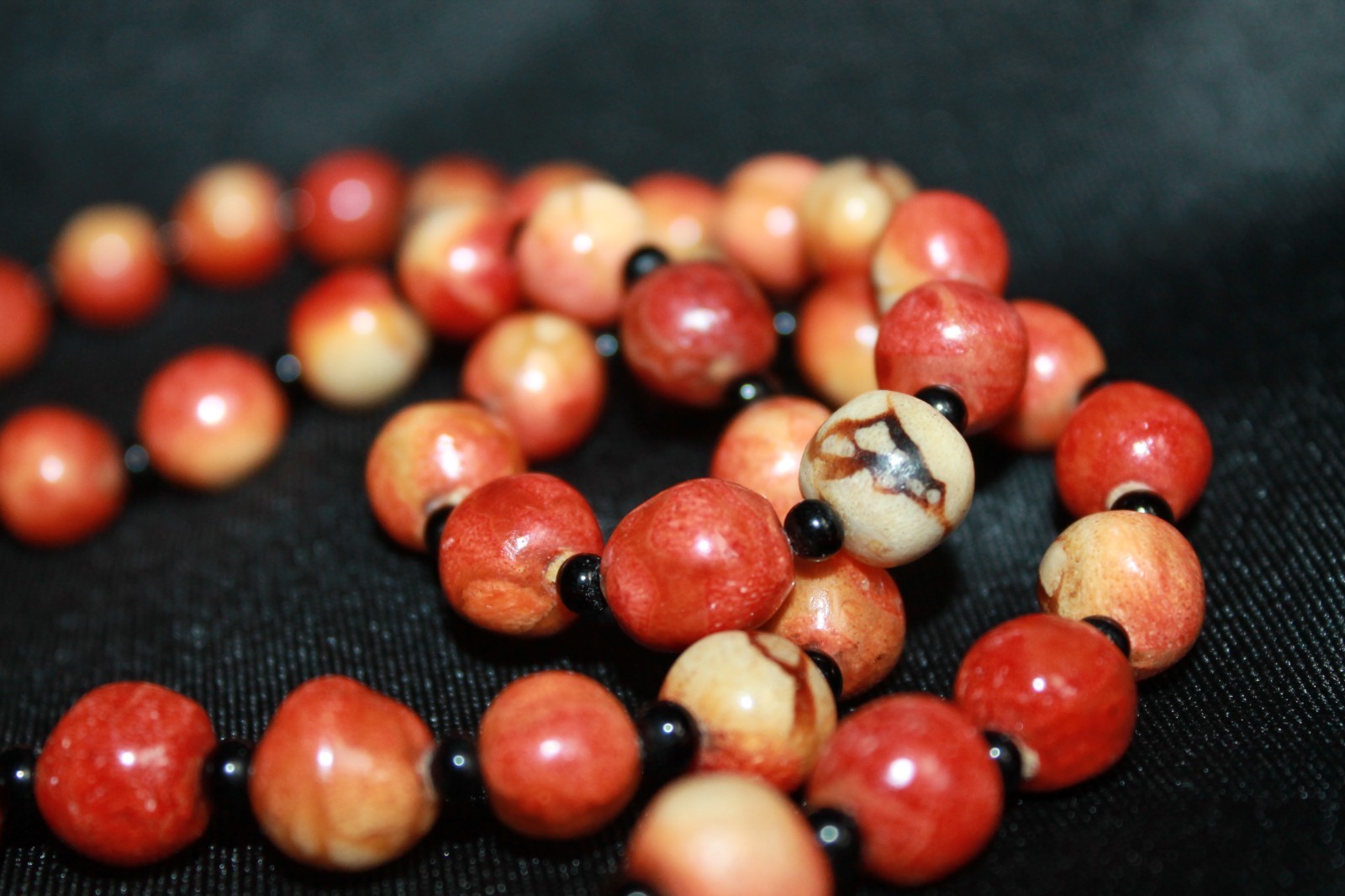 Vintage apple sponge coral necklace clasp stamp 1/20 14K GF 23″