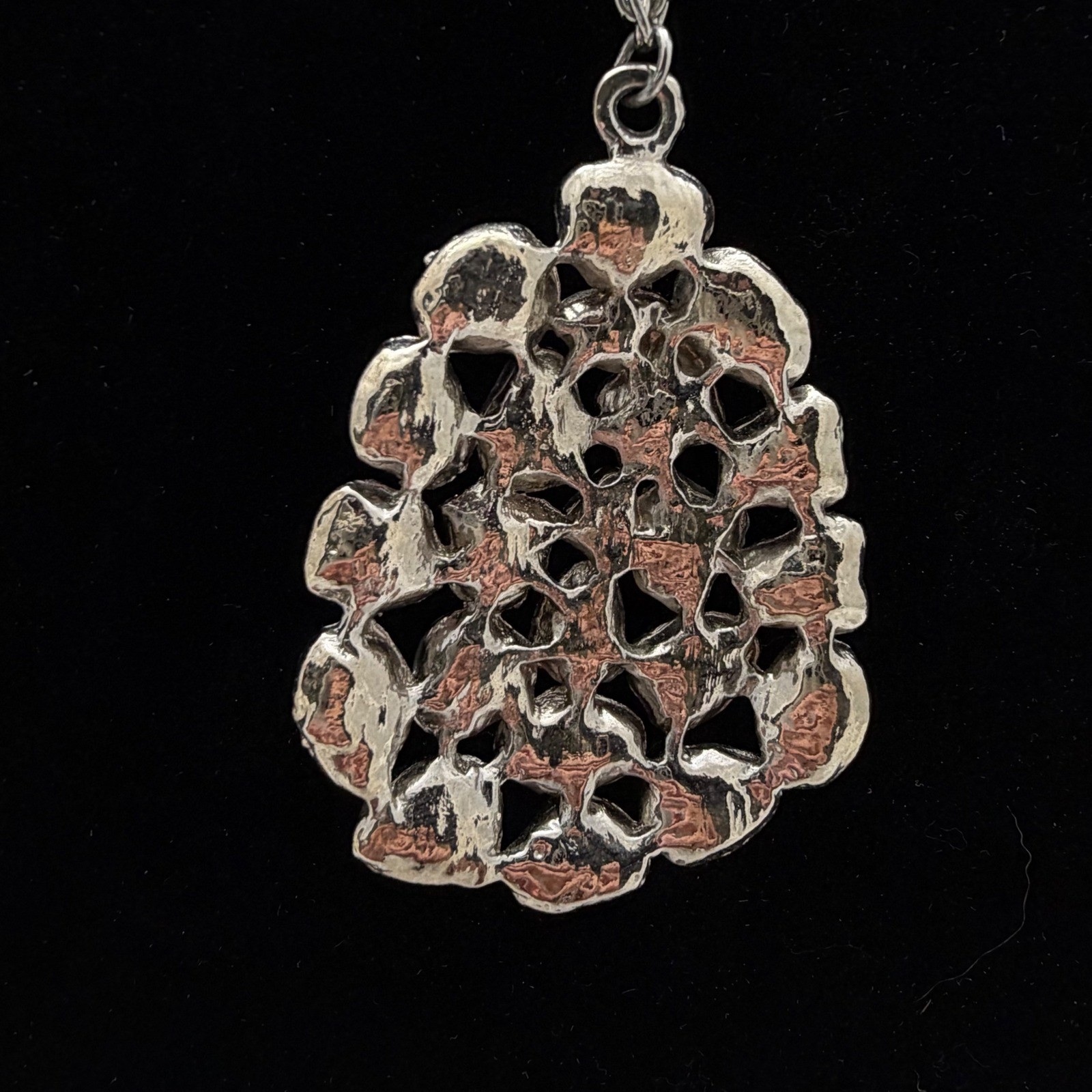Silver Tone Pendant Necklace Teardrop Shape Modern Textured 24 in