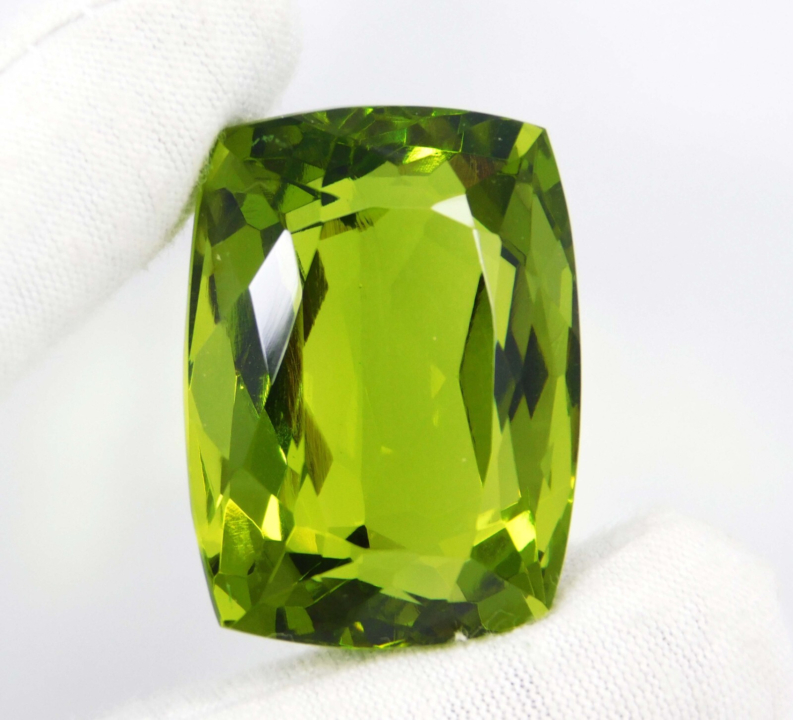 112.65 Ct Natural Green Peridot Cushion Cut Certified Loose Gemstone