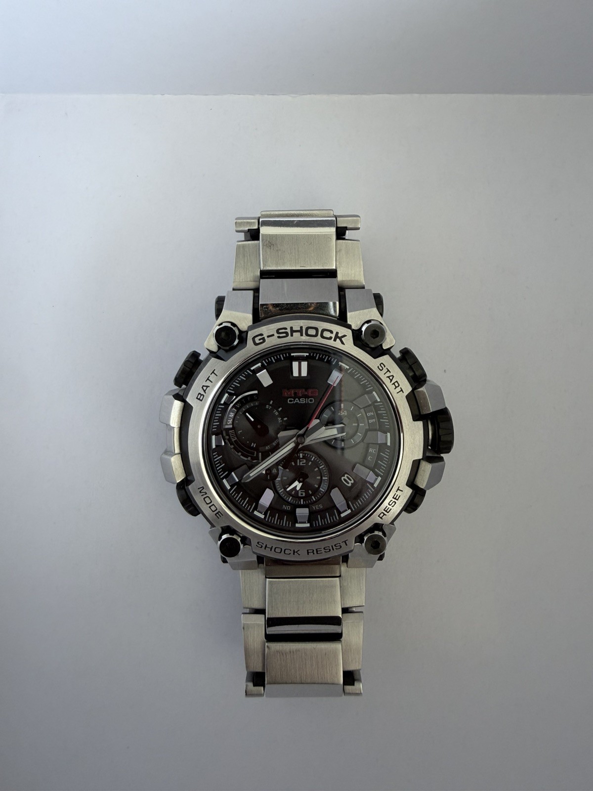 CASIO G-SHOCK MTG-B3000D-1AJF Silver Bluetooth Solar Men’s Watch New in Box