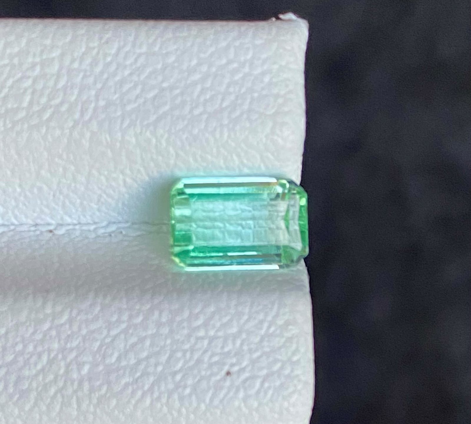 1.20 Carats Eye Clean Natural Tourmaline Losse Gemstone Afghanistan.