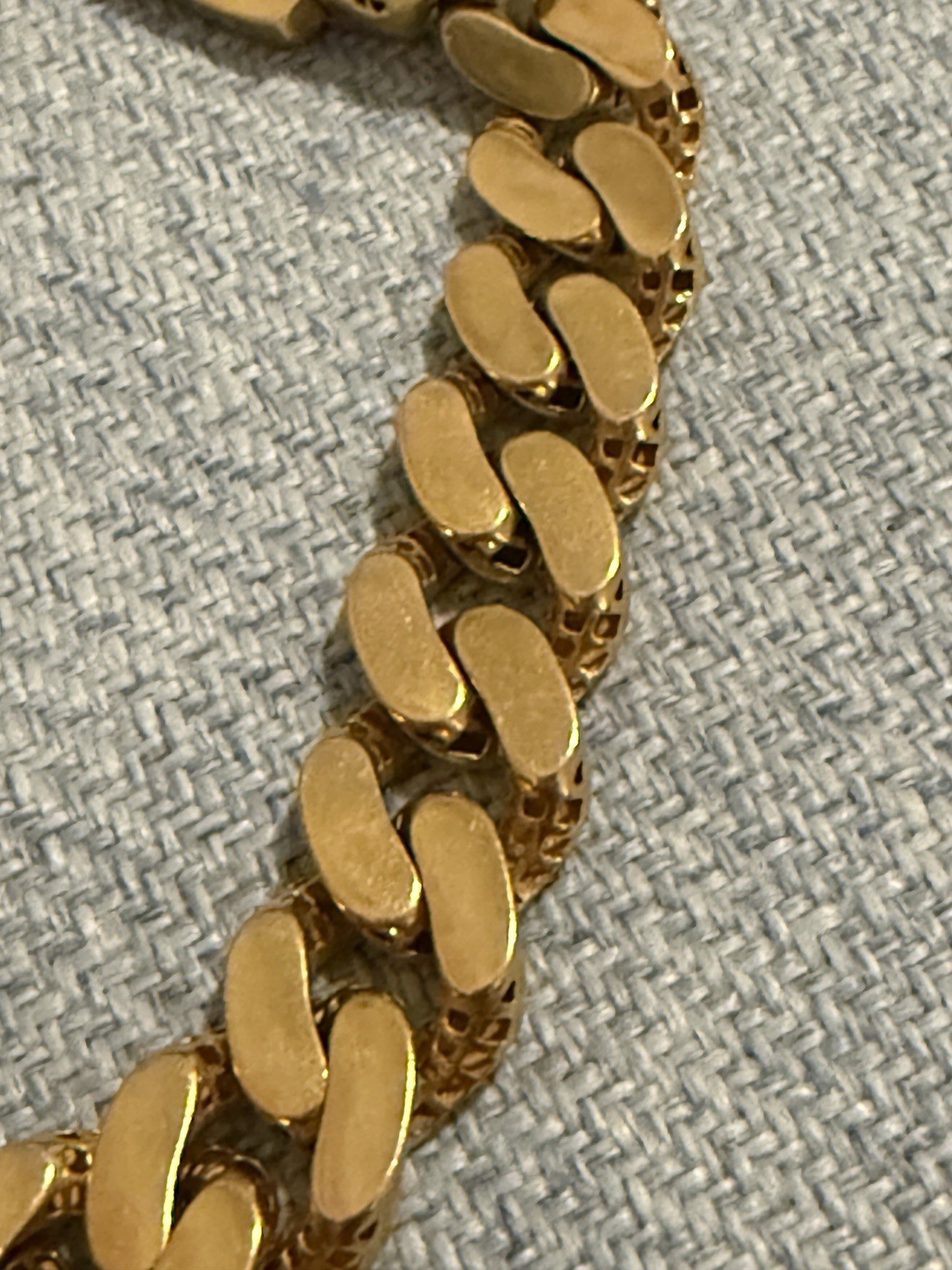 21k Gold Monaco Chain Bracelet 20.2 Grams
