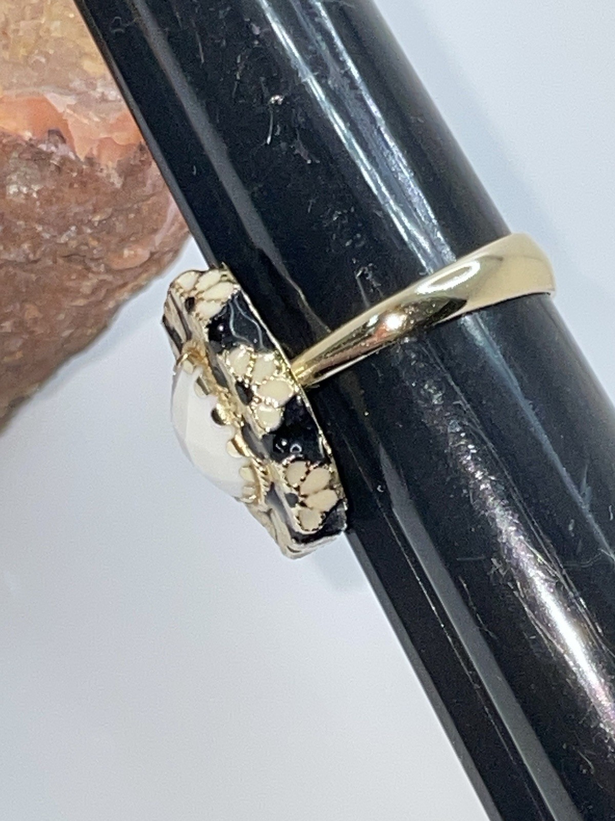 585 14K Yellow Gold Agate Enamel Daisy Flower RING Statement Italy Milor Size 10