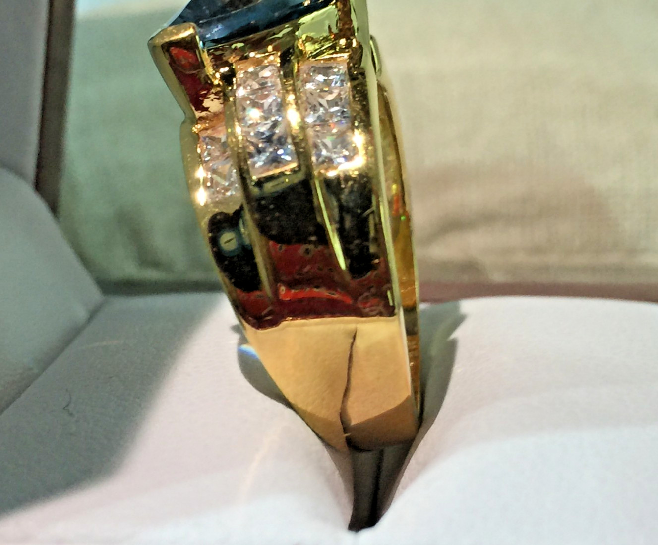 Vtg 925 Sterling Silver Gold Plated Aquamarine/Topaz Ring W/ CZ Canada Size 9!