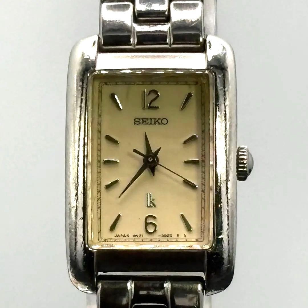 This is a rare SEIKO LUKIA ladies’ watch, with a brand new battery replaceme