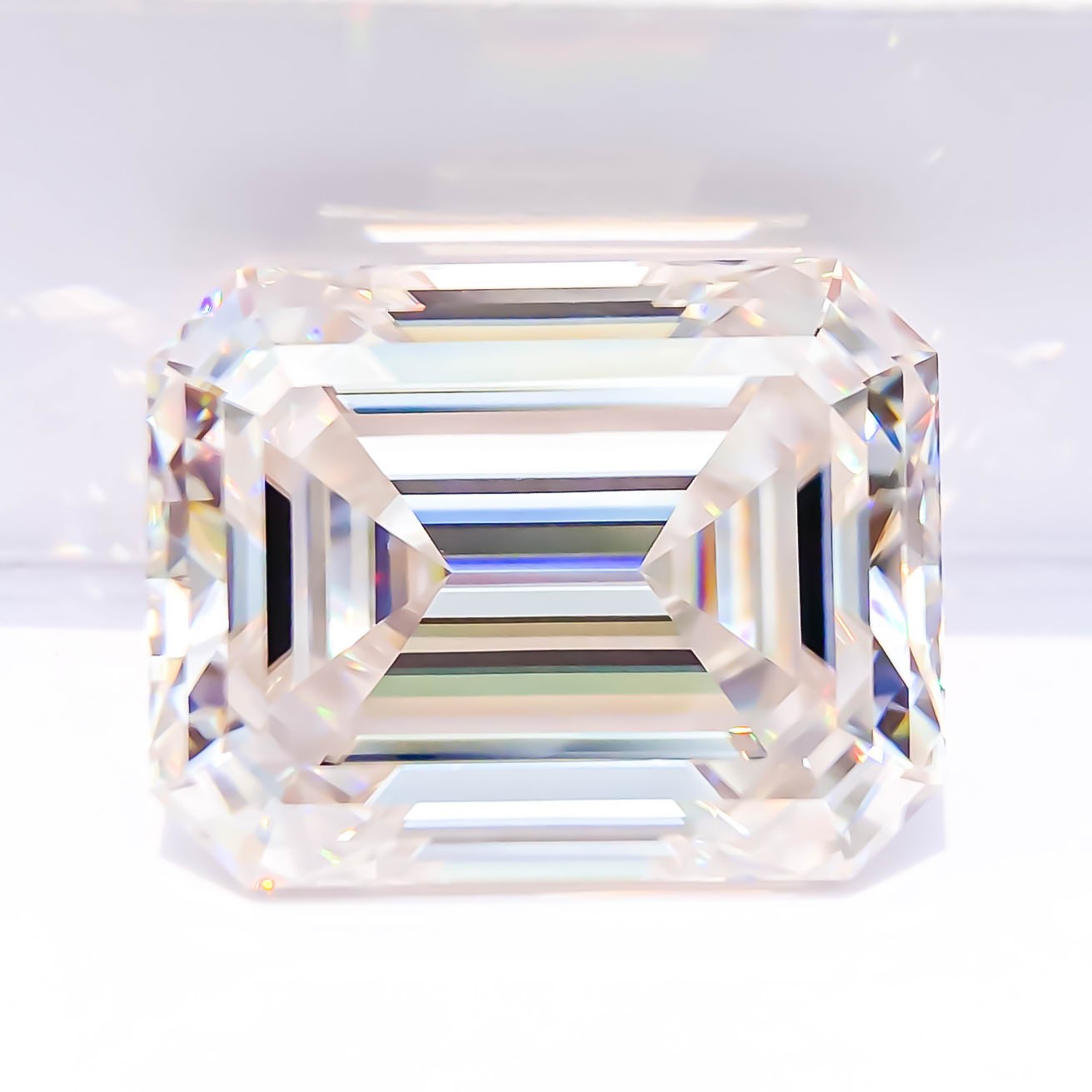 Emerald Cut D Color Loose Moissanite 0.5-10ct VVS1GRA Certificate Excellent Cut