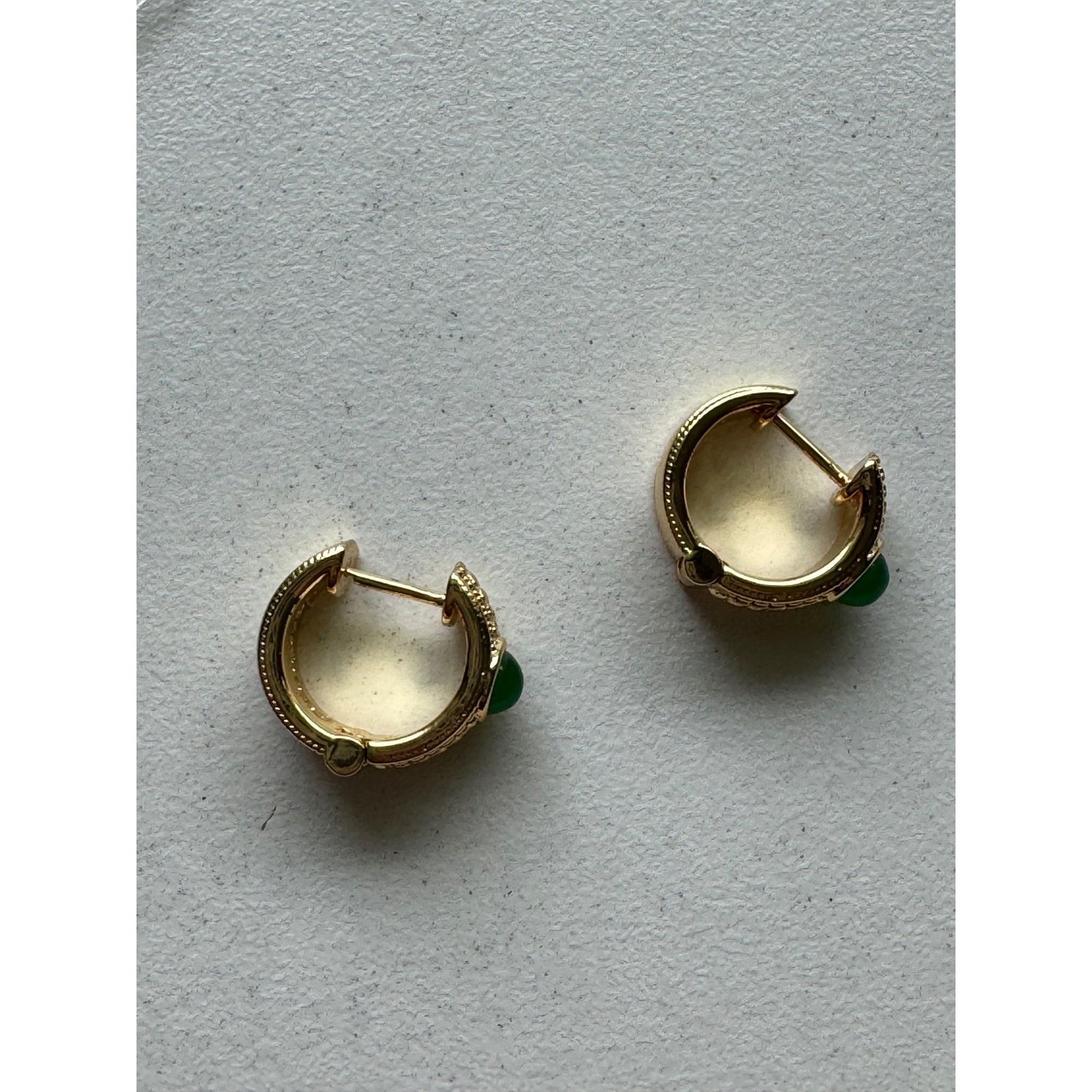 Wrangler Womens Gold Tone Green Stone Huggie Hoop Earrings WGE-1046GN NEW