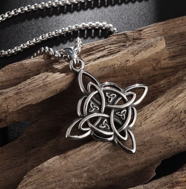 New Silver Witch’s Irish Protection Triquetra Trinity Knot Pendant Necklace