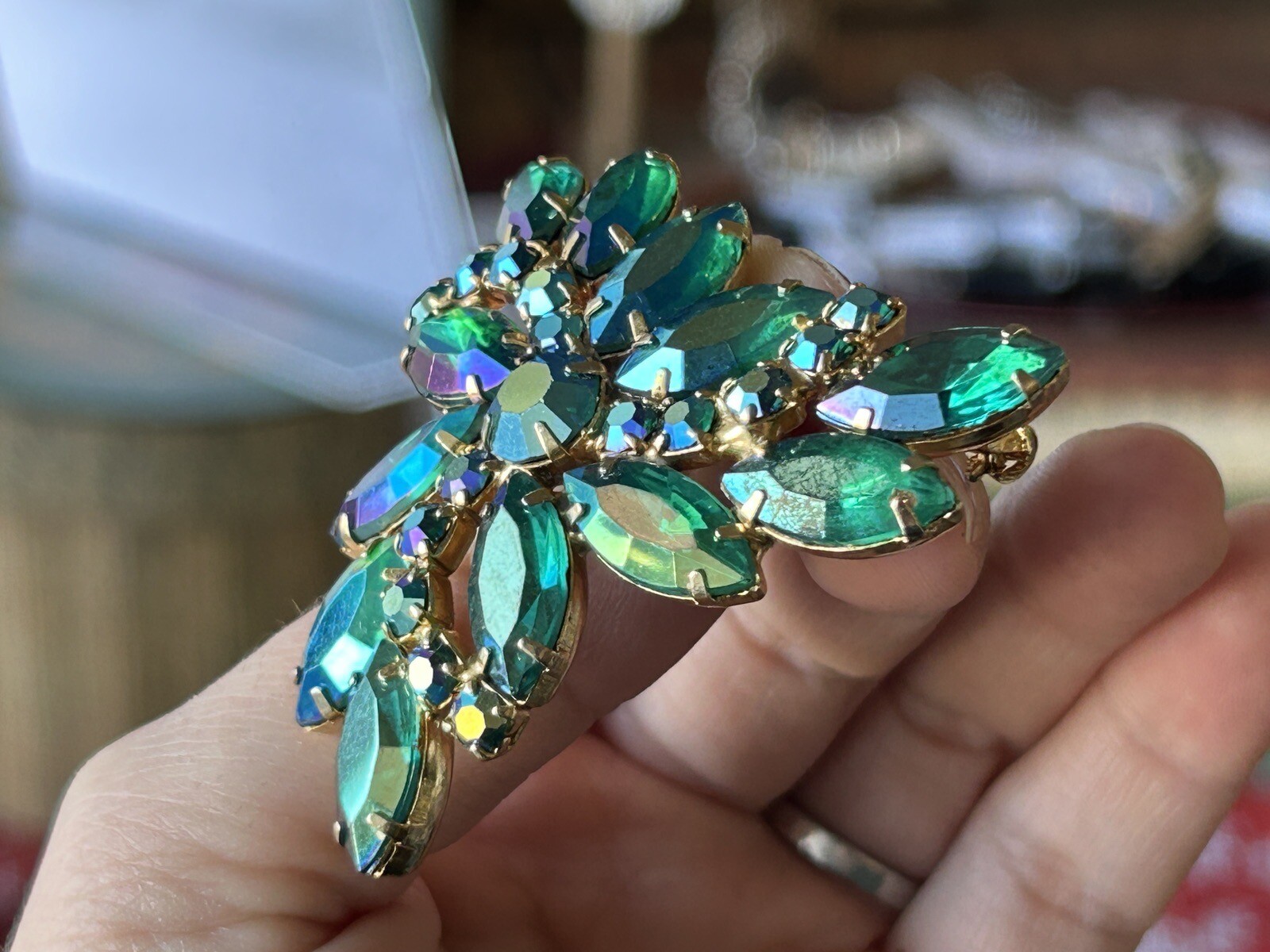 Vintage Emerald Green AB Rhinestone Brooch Unsigned Designer Juliana ? Weiss ?