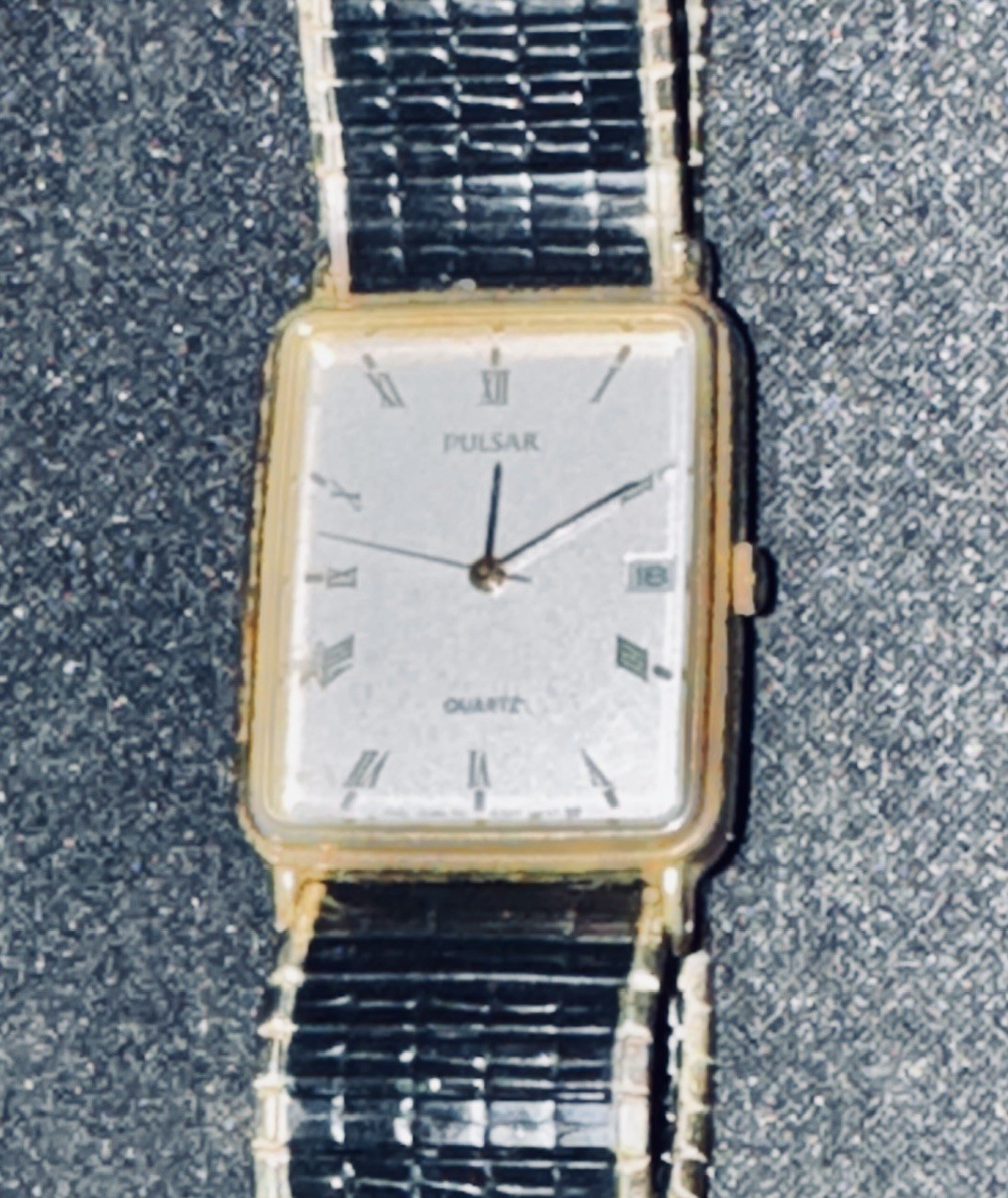 Vintage 1988 Pulsar V322-5300 Quartz Tank Watch with Black Stretch Band