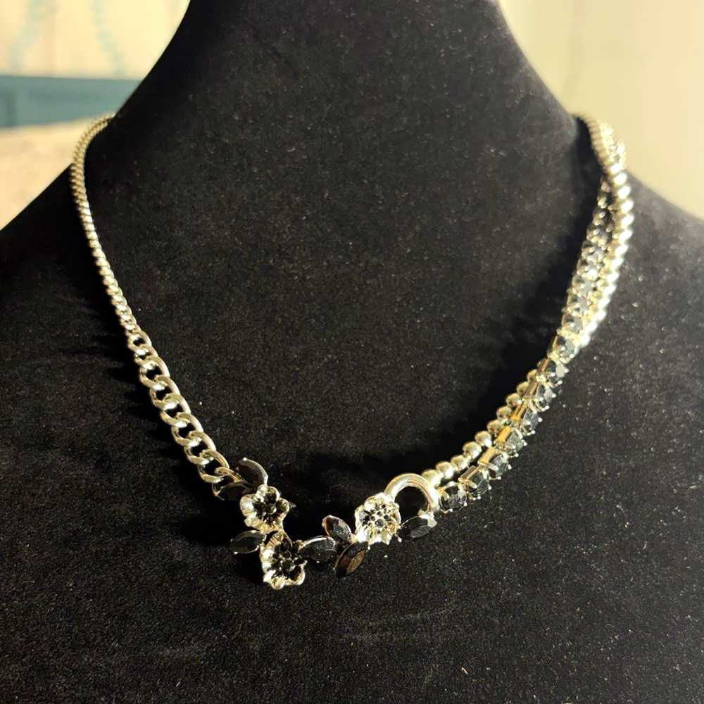 Black Crystal Floral Statement Necklace Silver Tone Unknown Marking Toggle 16”