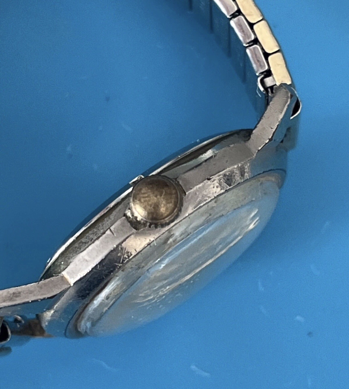 Vintage Hilton 17 Jewels Incabloc Watch Not Running W/ 10k GF Top Band