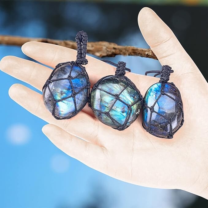 Natural Labradorite Dragon Heart Pendant Healing Amulet Protection Necklace