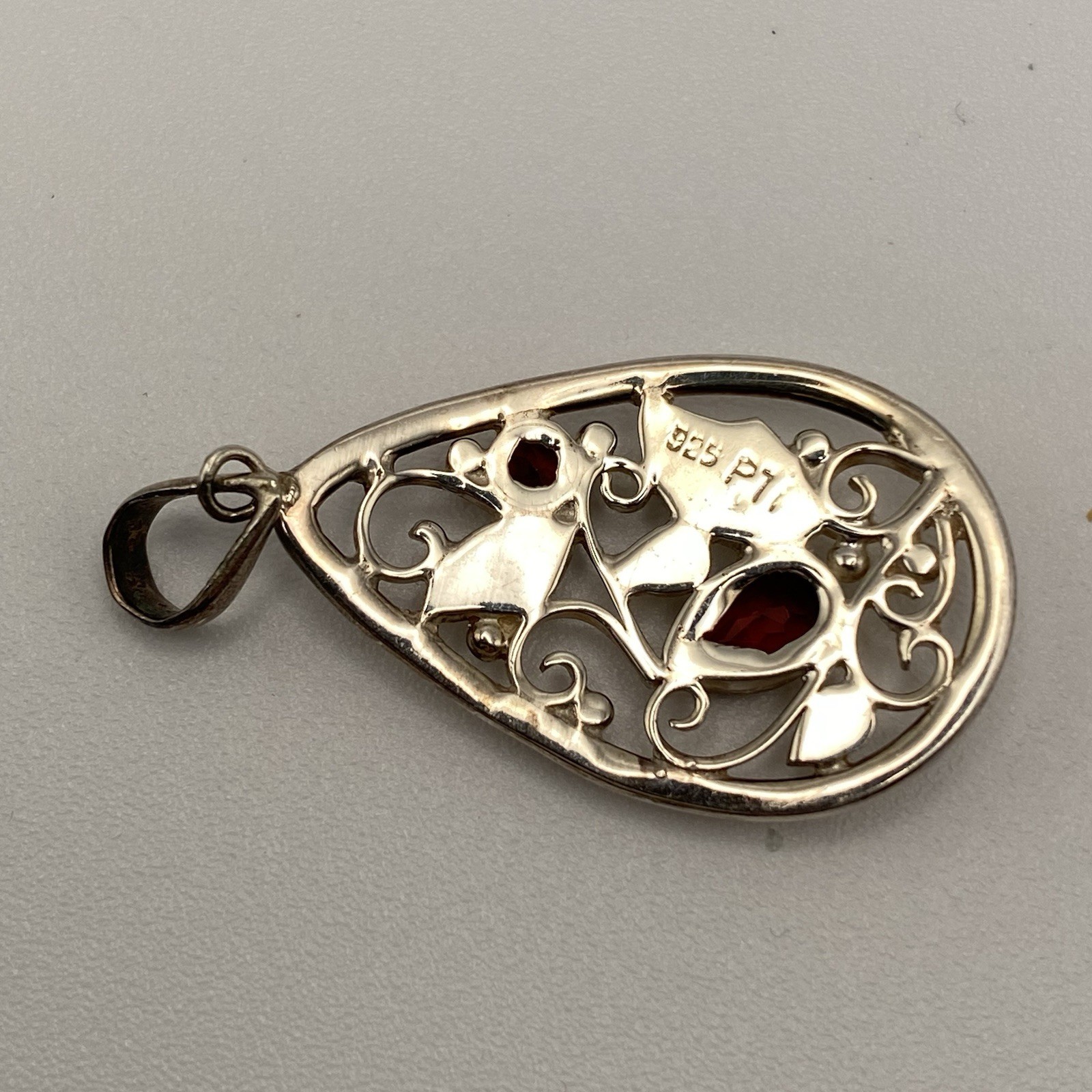 PTI 925 Sterling Silver Pendant Vintage Nepal Garnet Gemstone Filigree Bezel