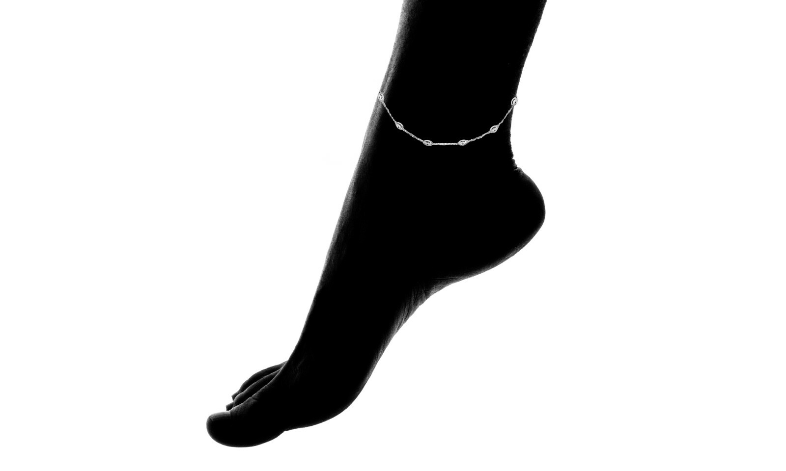 Italian .925 Sterling Silver 3mm Diamond Cut Station Oval Moon Anklet 9″ and 10″