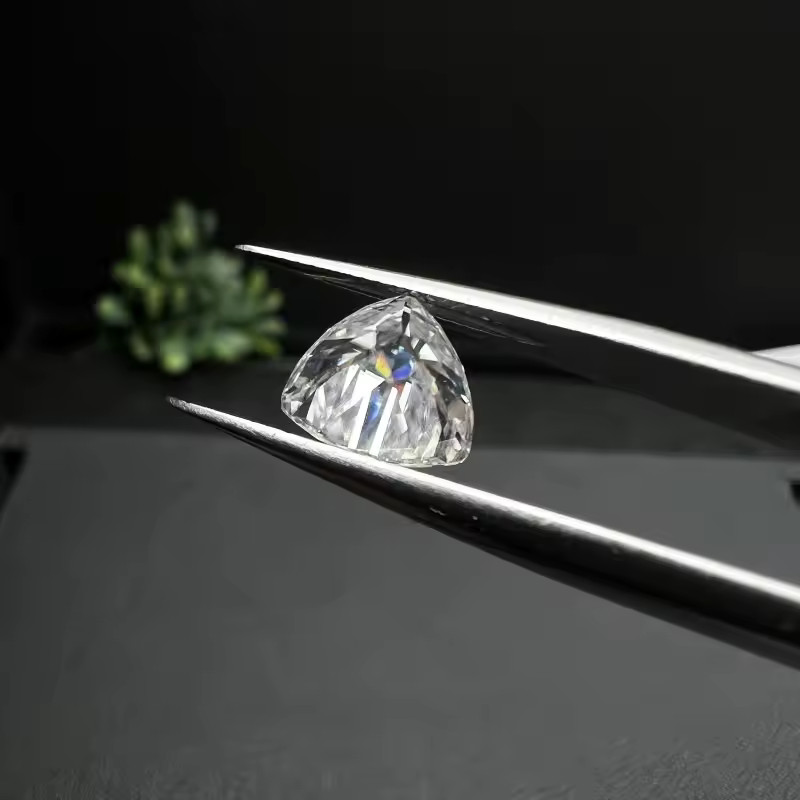 Moissanite Trillion Loose Stone D Color VVS1 GRA Certified 3mm-14mm 0.1CT-10CT
