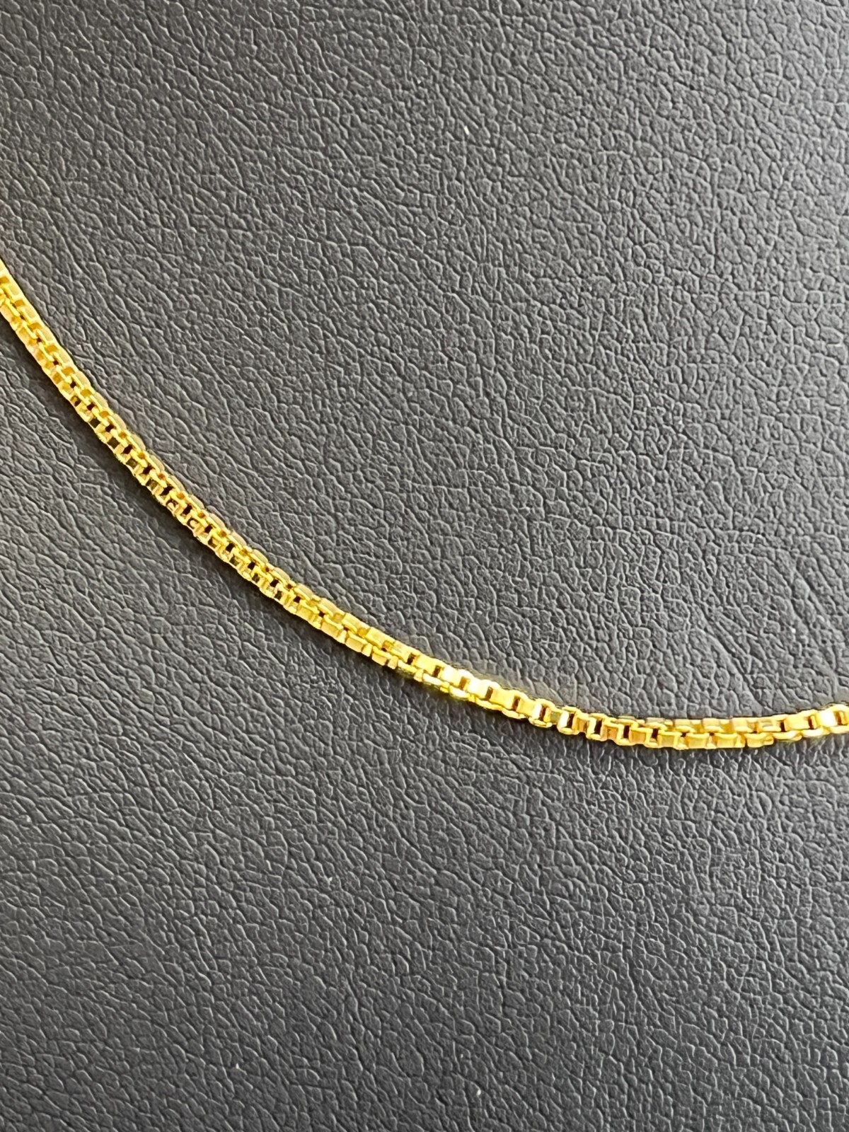 SHARP!! STAMPED 18K GOLD FILLED 1.6mm BOX CHAIN 22″ LONG FITS PENDANT NECKLACE